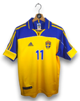 2000-02 Sweden Home Shirt Ibrahimović