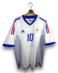 2002-04 France Away Shirt Zidane