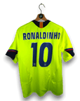 2005-06 FC Barcelona Away Shirt Ronaldinho