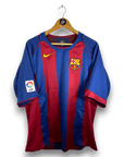 2004-05 FC Barcelona Home Shirt Ronaldinho