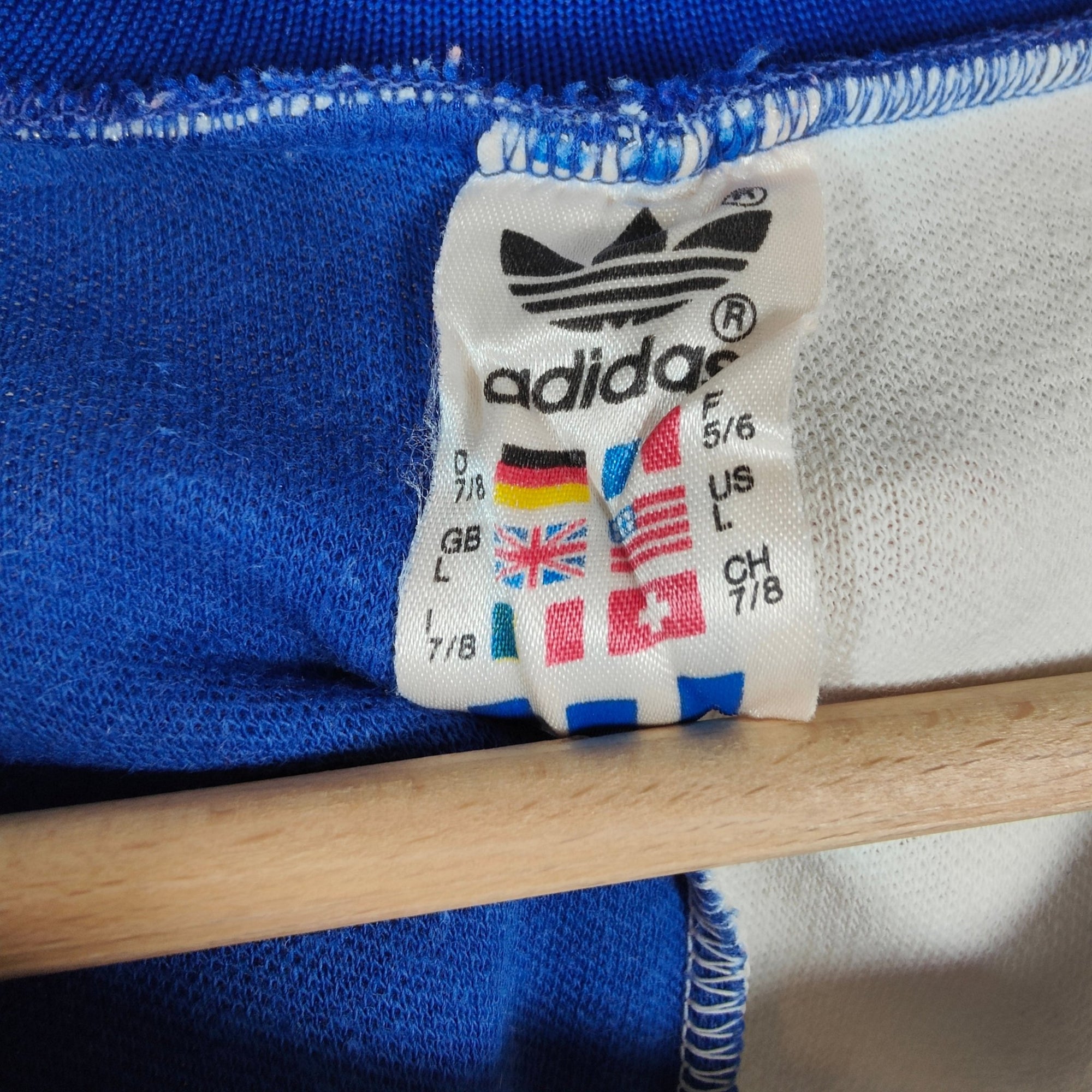 1980 - 85 Grasshopper Zurich Home Shirt - 9/10 - (L) - Eternal Pitch