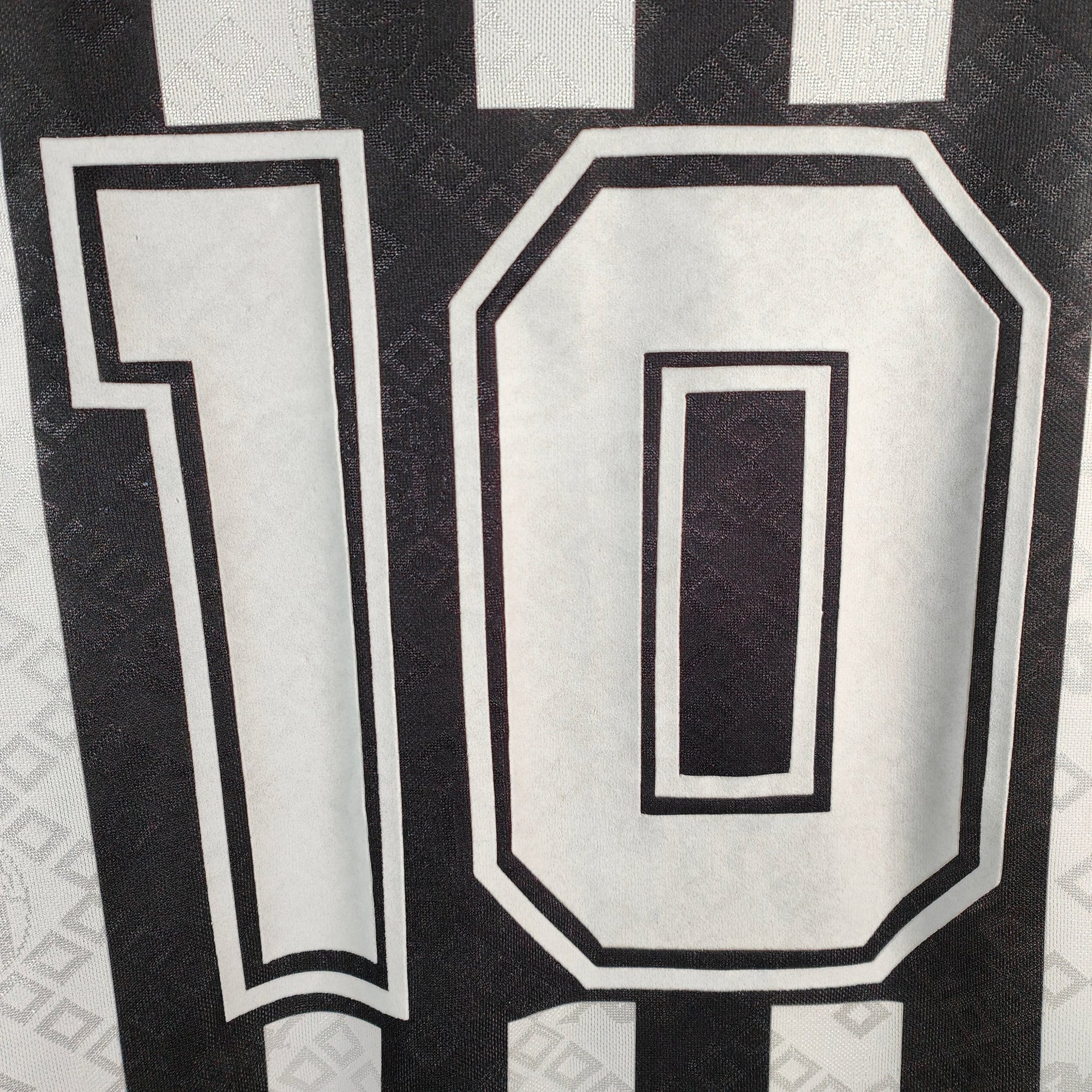 1991 - 92 Juventus Home Shirt (Baggio) 10 - 9.5/10 - (M) - Eternal Pitch