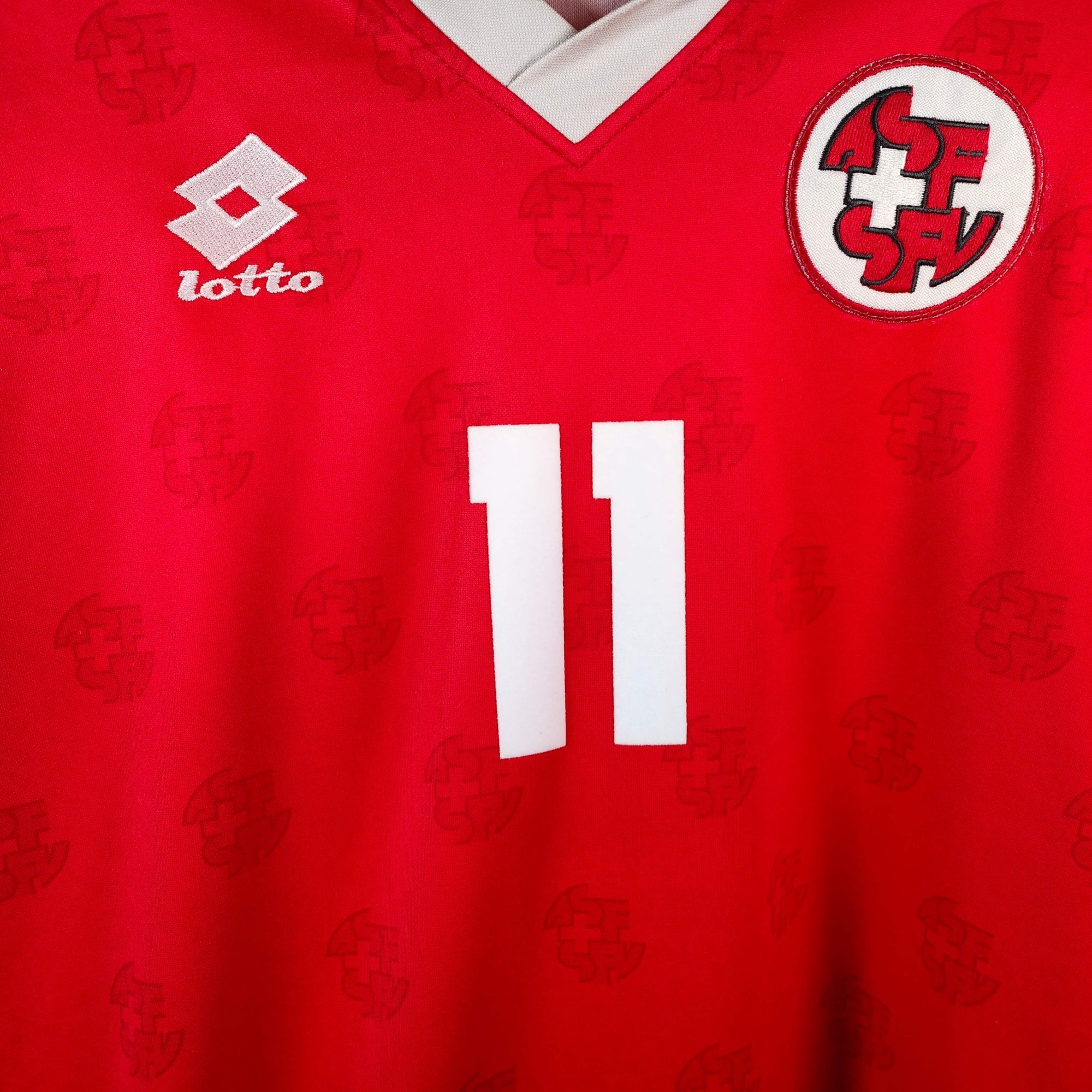 1994 - 96 Switzerland Home Shirt Chapuisat LS 11 - 9/10 - (XL) - Eternal Pitch
