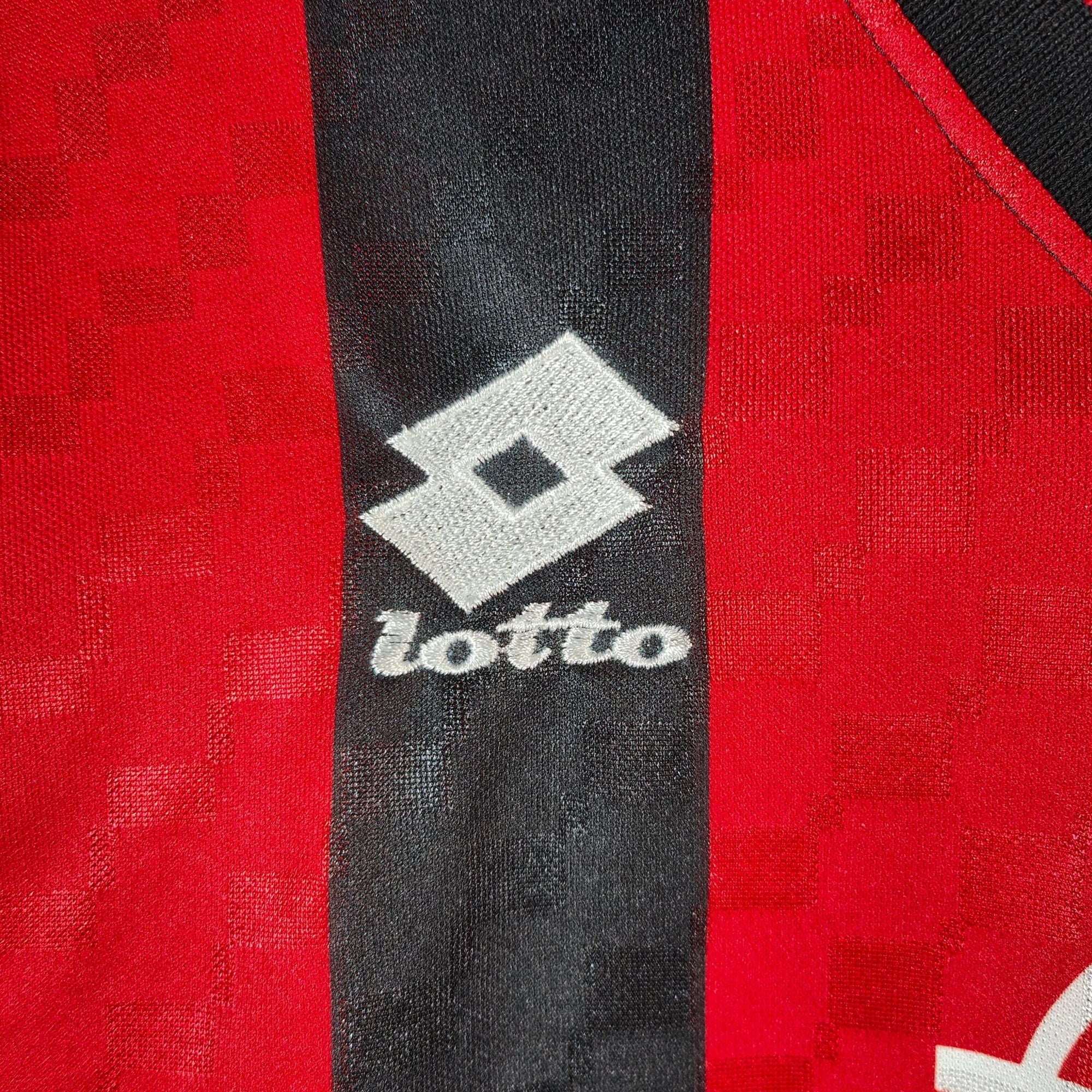 1995 - 96 AC Milan Home Shirt Maldini 3 - 9.5/10 - (M) - Eternal Pitch