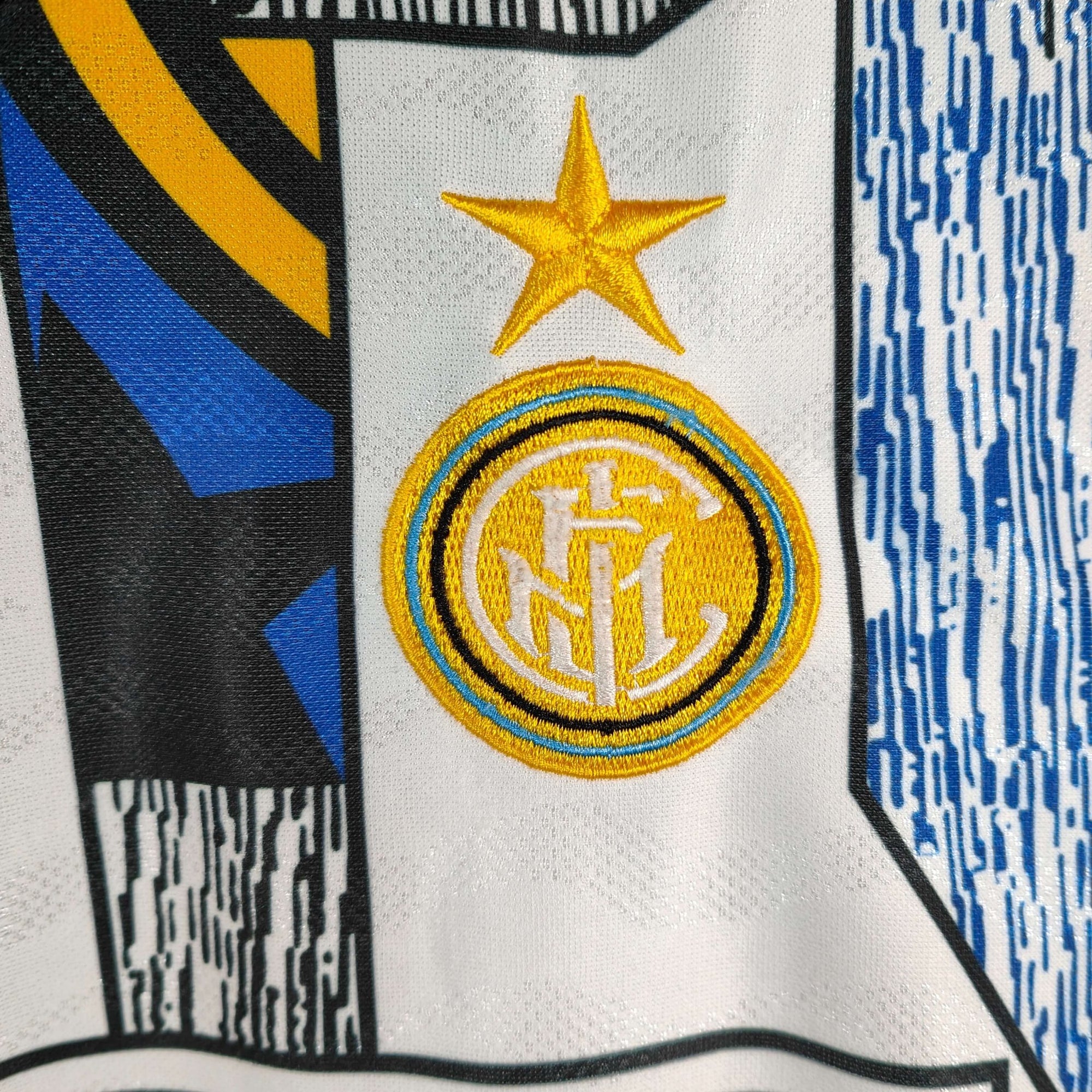 1995 - 96 Inter Milan Away Shirt Roberto Carlos 6 - 8.5/10 - (M) - Eternal Pitch