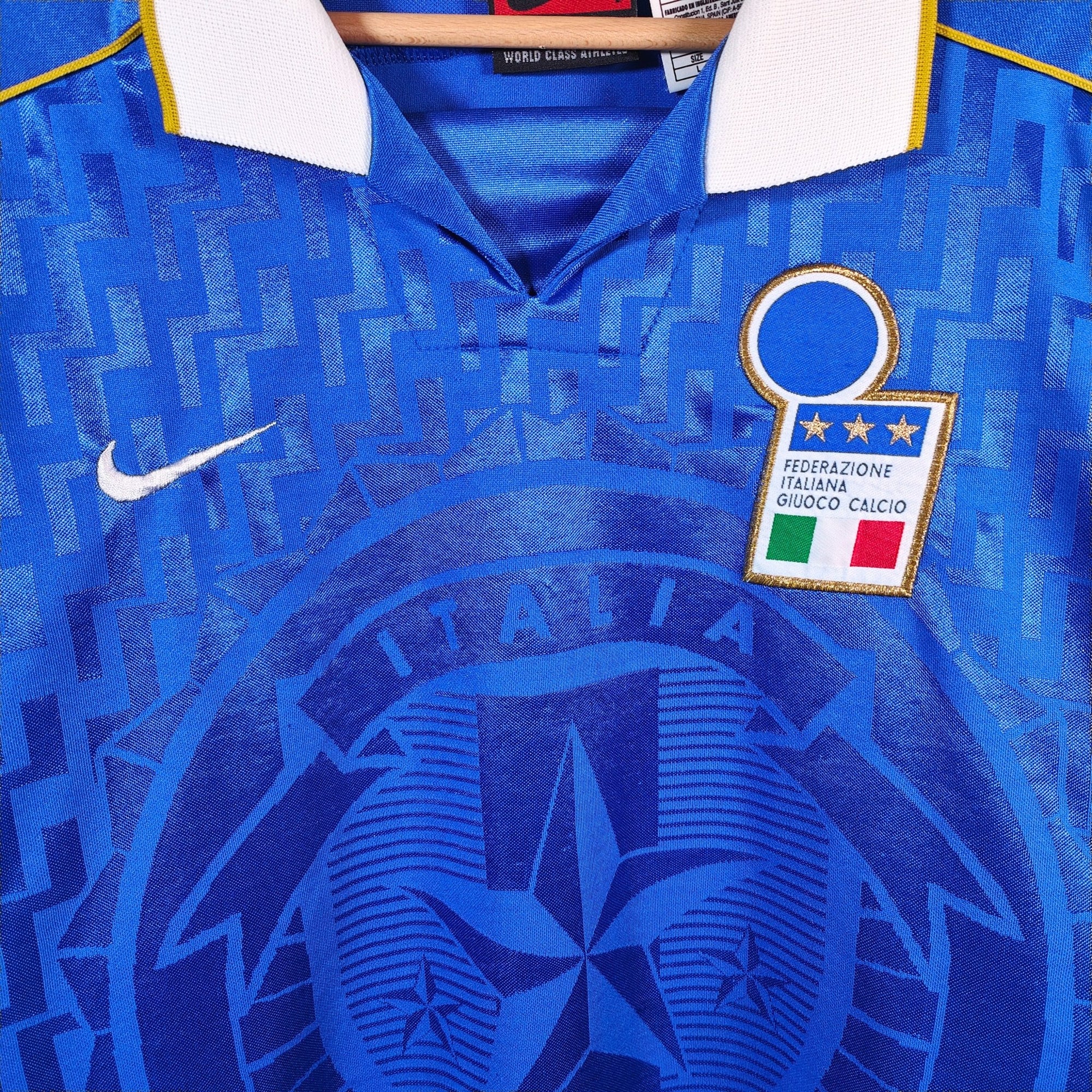 1995 Italy Home Shirt - 8.5/10 - (L) - Eternal Pitch
