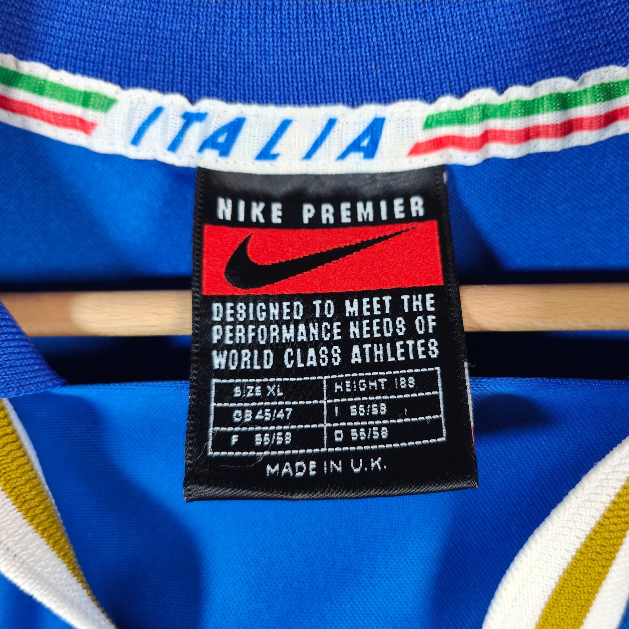 1996 - 97 Italy Home Shirt Maldini 3 - 9/10 - (XL) - Eternal Pitch