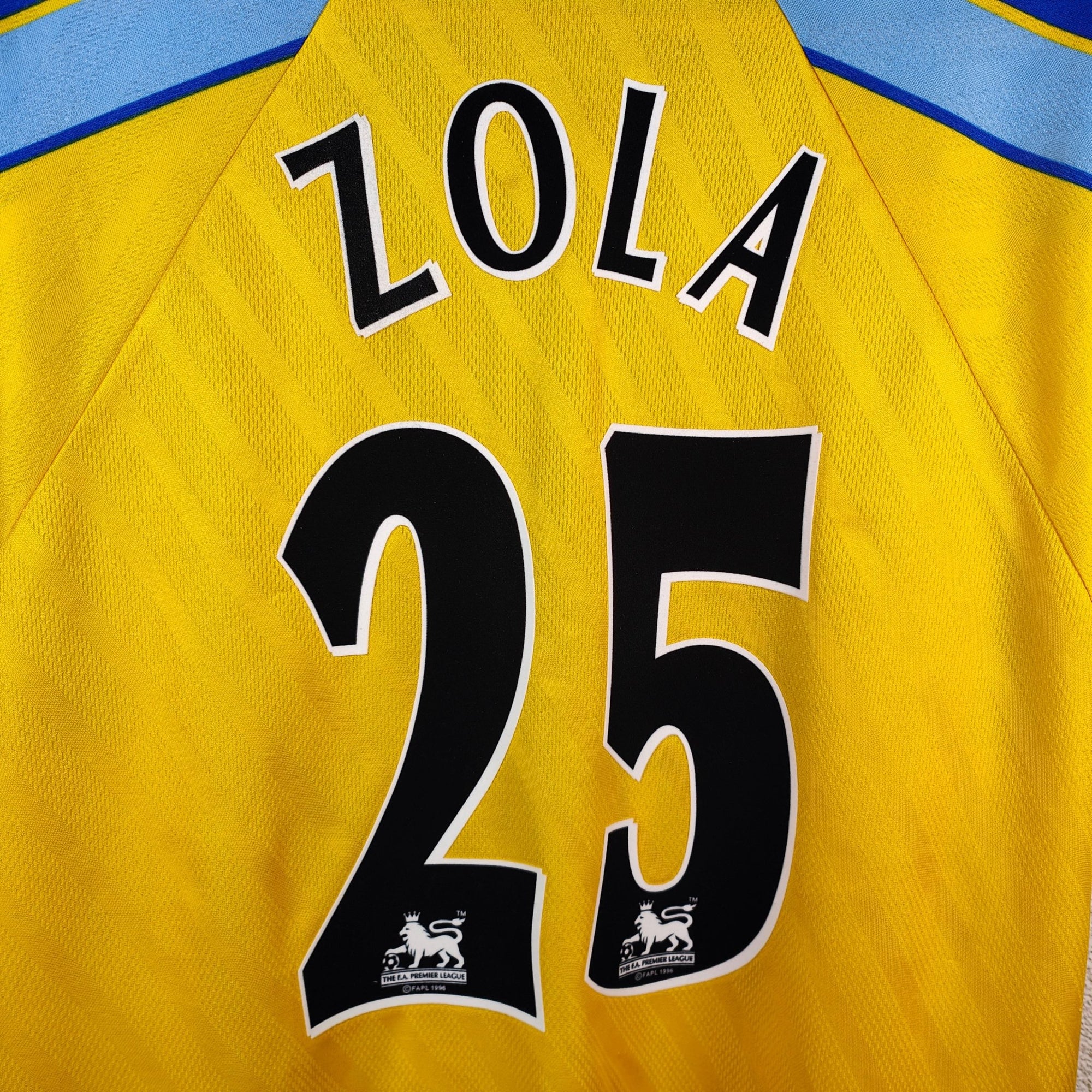 1997 - 98 Chelsea Away Shirt Zola 25 - 8.5/10 - (XL) - Eternal Pitch