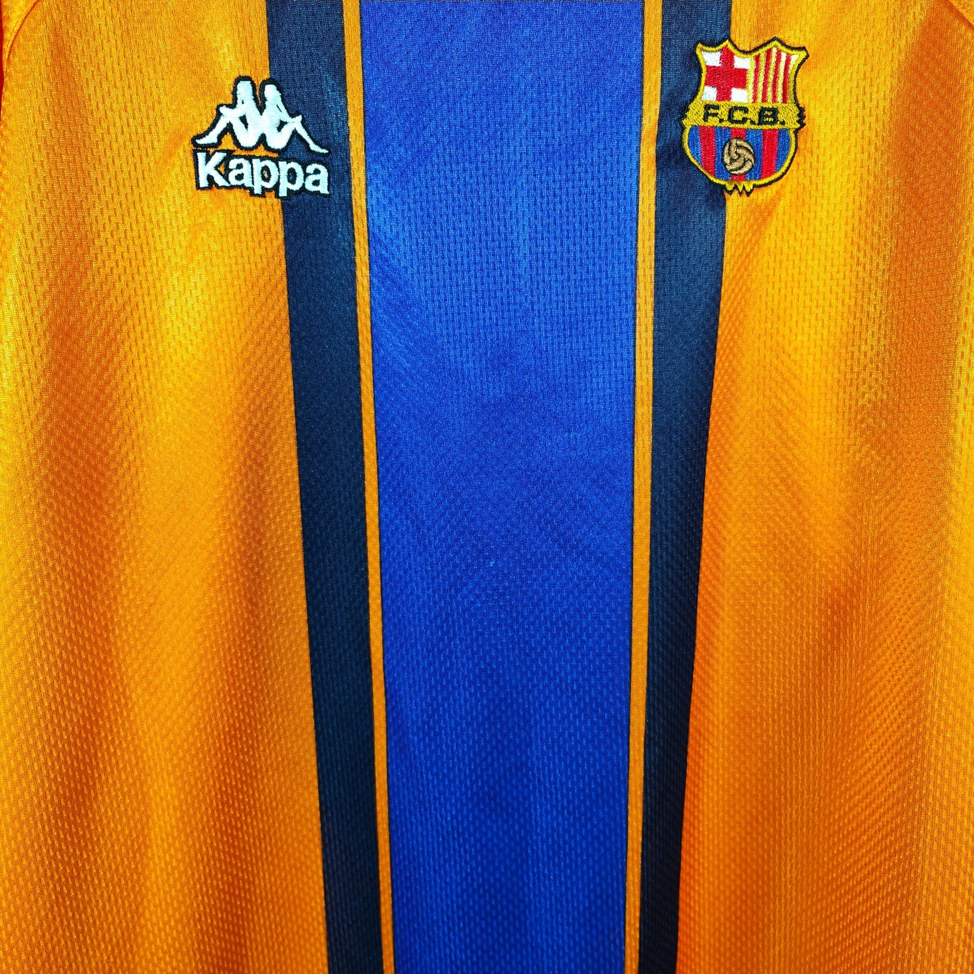 1997 - 98 FC Barcelona Away Shirt - 8.5/10 - (M) - Eternal Pitch