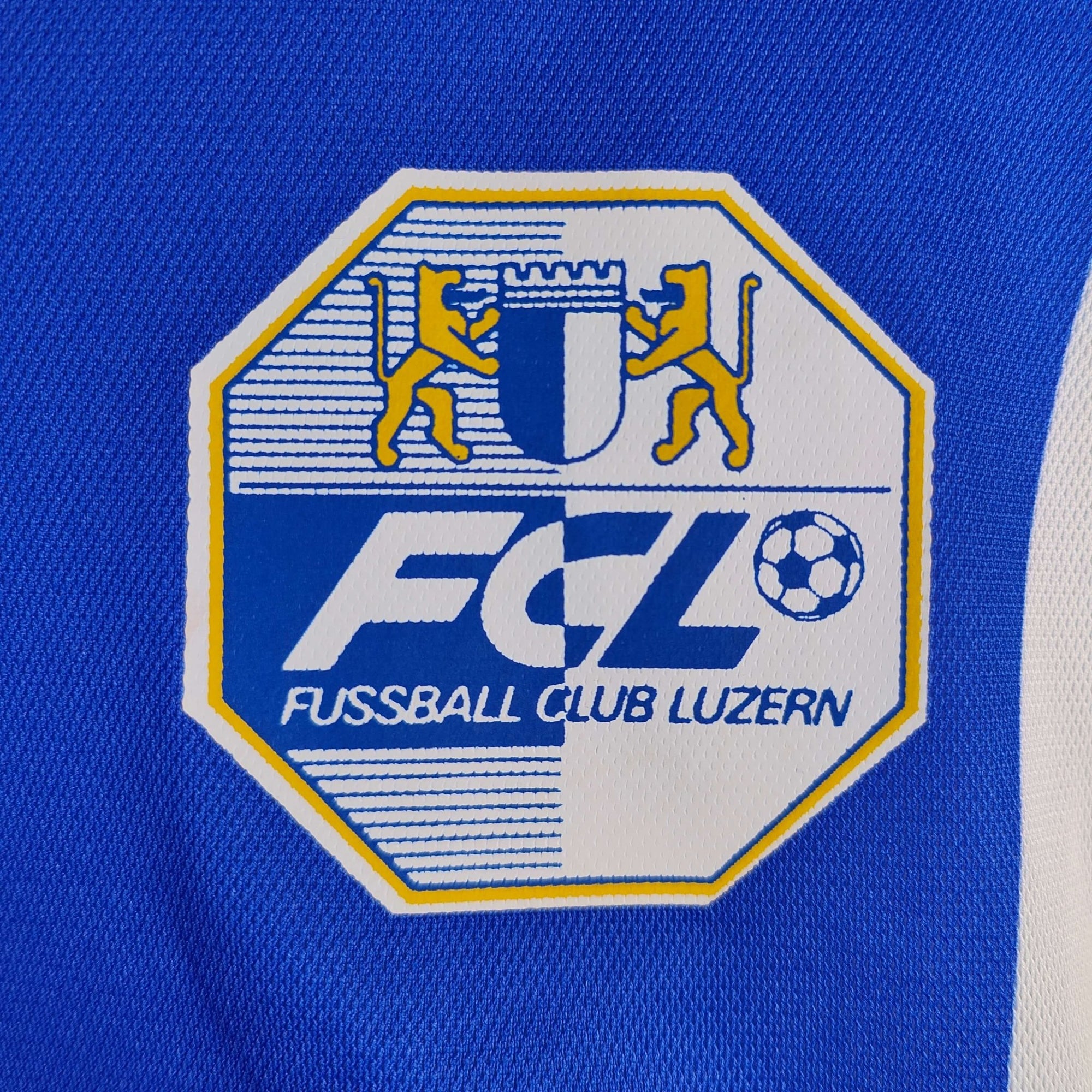 1997 - 98 FC Luzern Home Shirt - 9/10 - (L) - Eternal Pitch