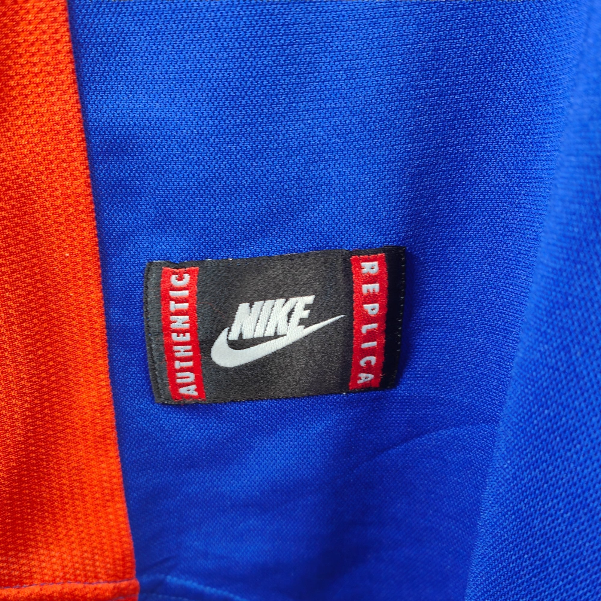 1997 - 98 Netherlands Away Shirt Bergkamp 8 (M) - Eternal Pitch