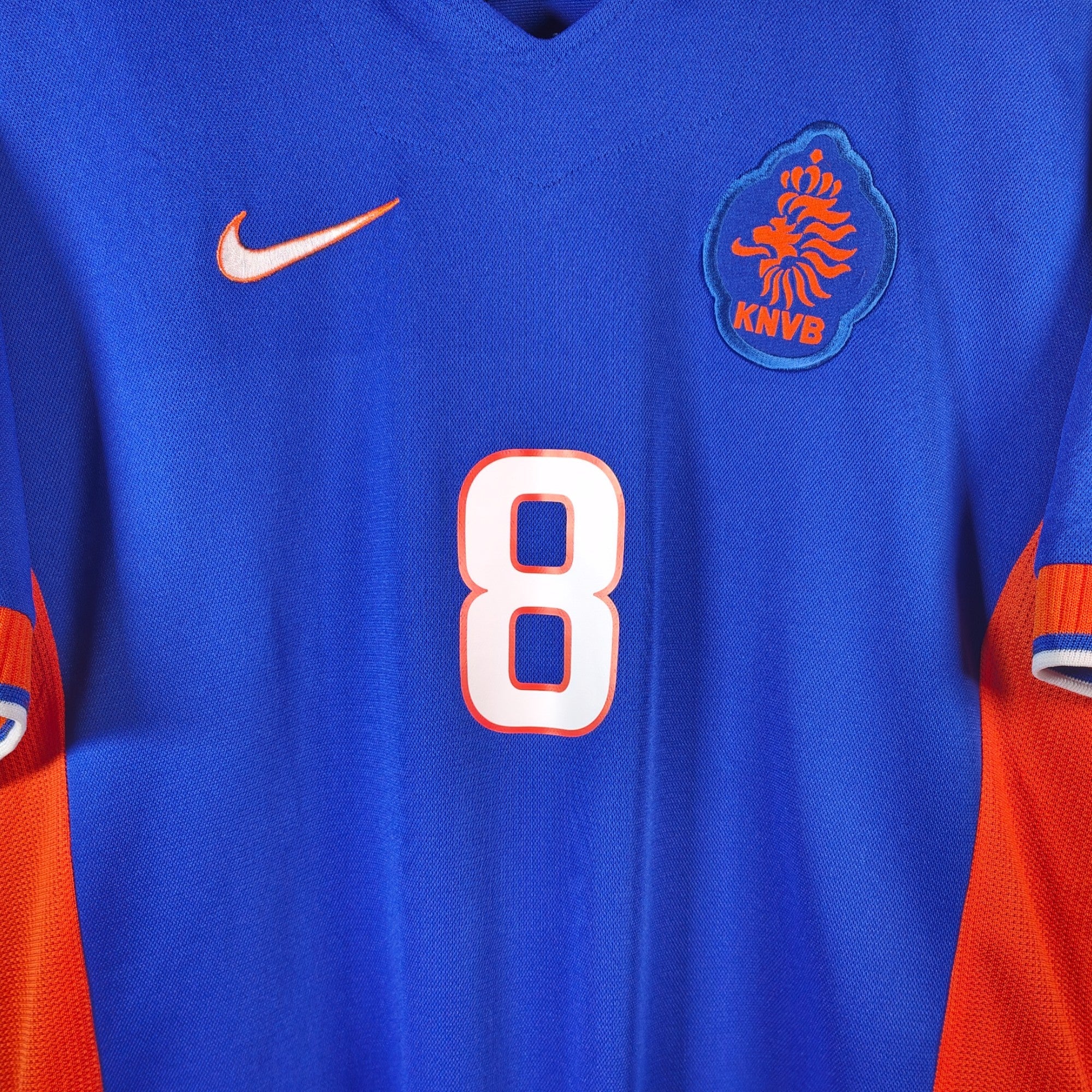 1997 - 98 Netherlands Away Shirt Bergkamp 8 (M) - Eternal Pitch