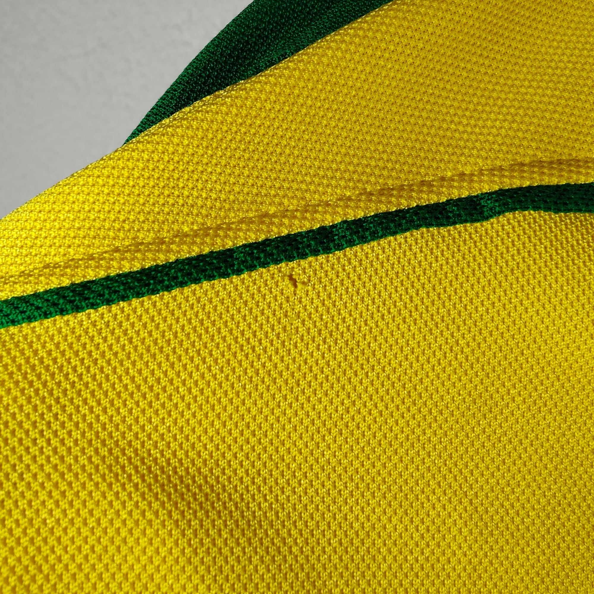 1998 - 00 Brazil Home Shirt Ronaldo 9 - 7.5/10 - (M) - Eternal Pitch