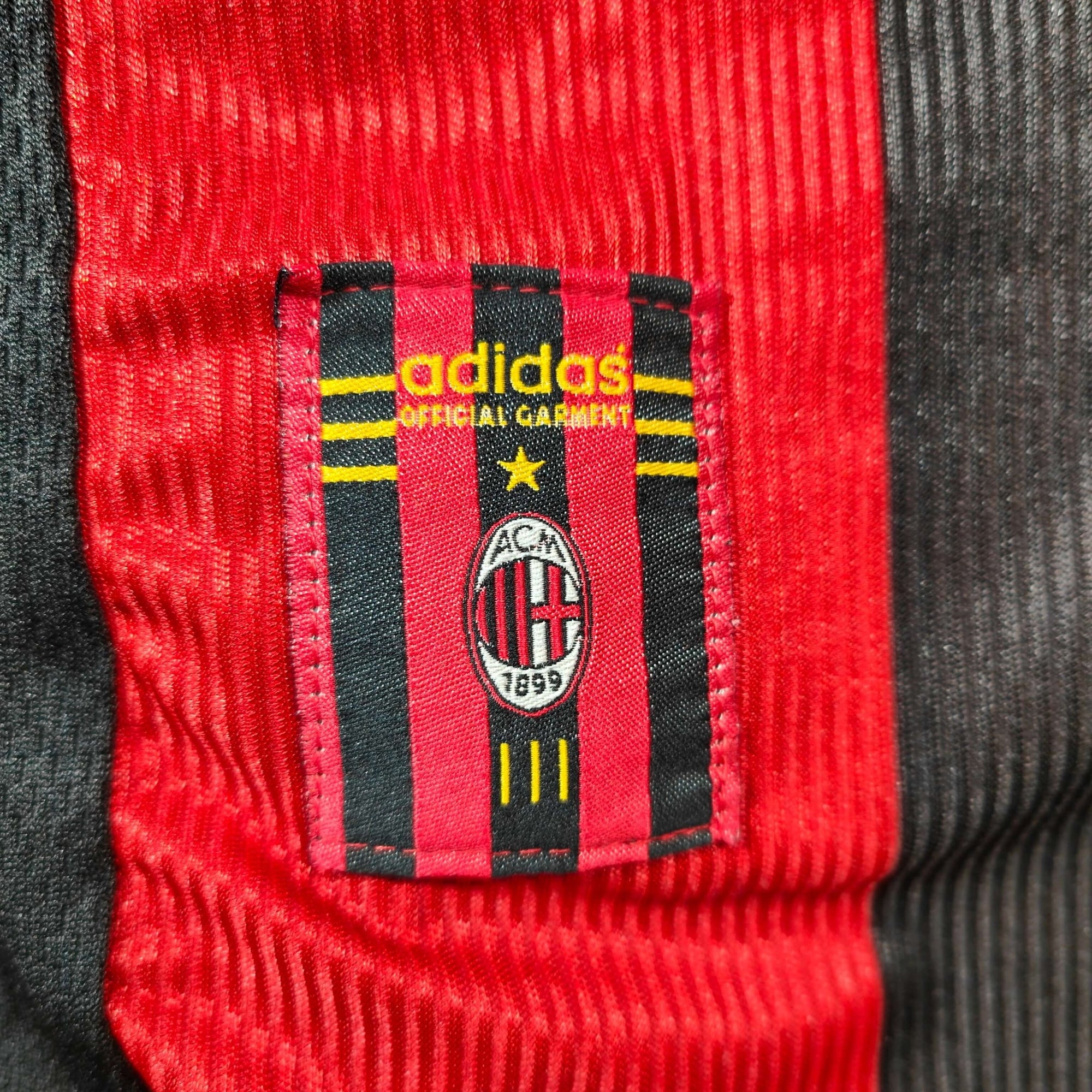 1998 - 99 AC Milan Home Shirt Maldini 3 - 7.5/10 - (XL) - Eternal Pitch