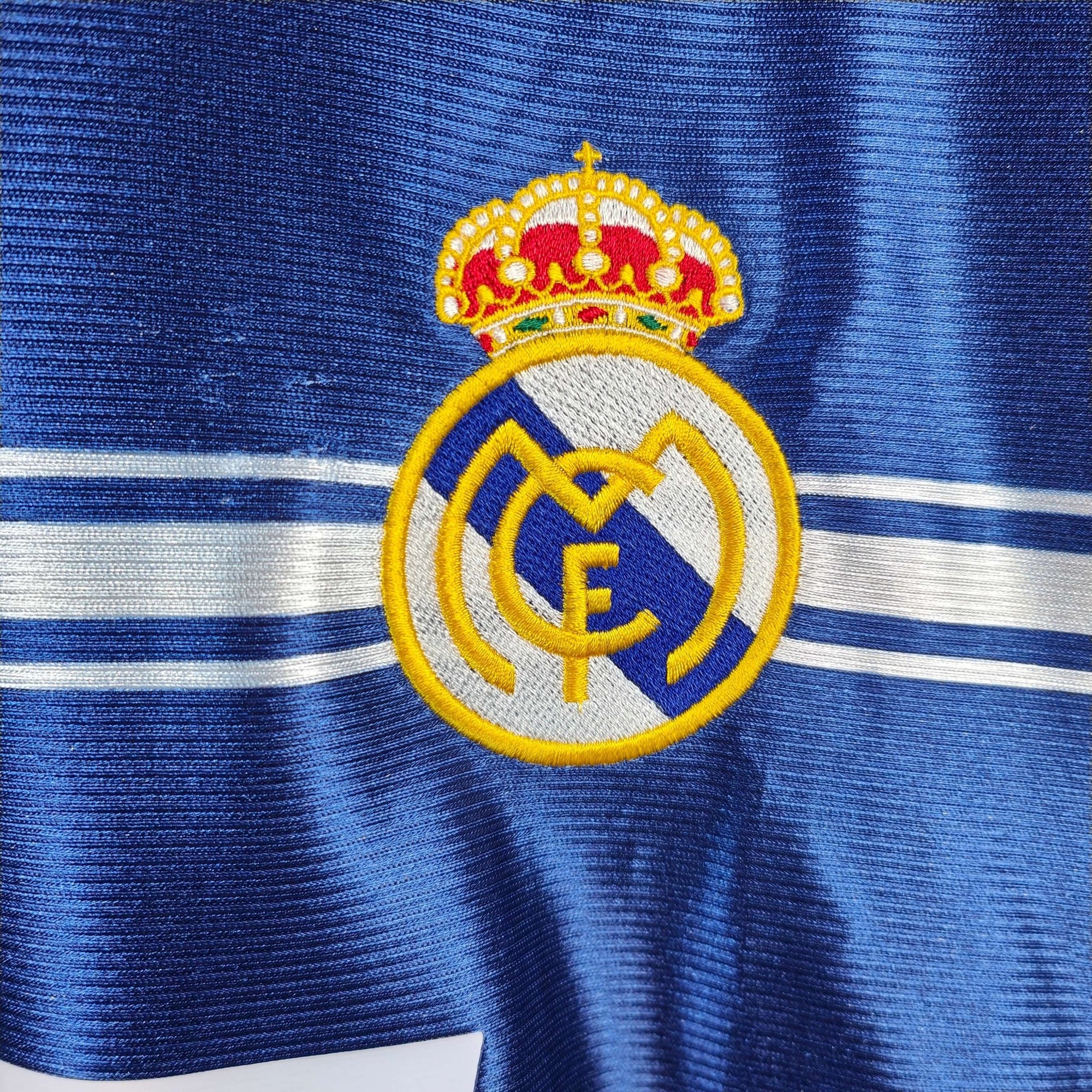 1998 - 99 Real Madrid Away Shirt Seedorf 10 - 9/10 - (XL) - Eternal Pitch