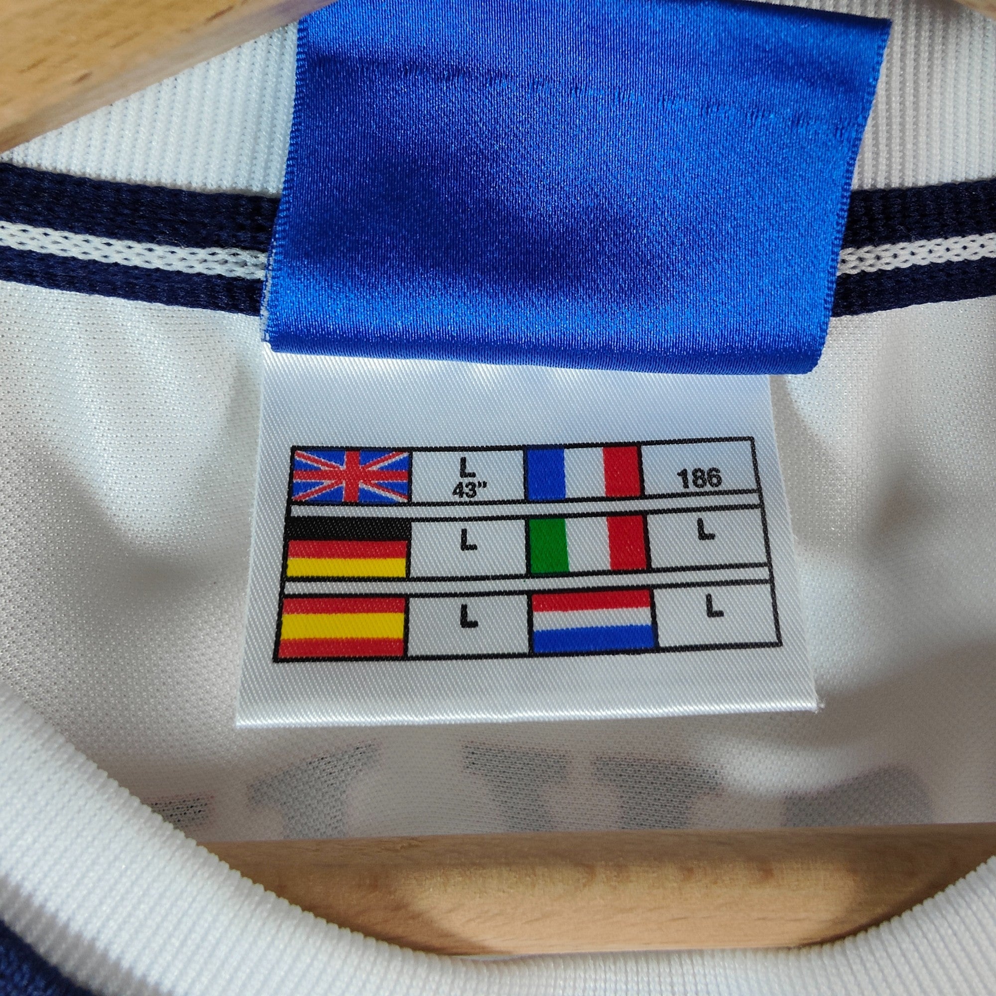 1999 - 01 England Home Shirt Beckham 7 (L) - Eternal Pitch