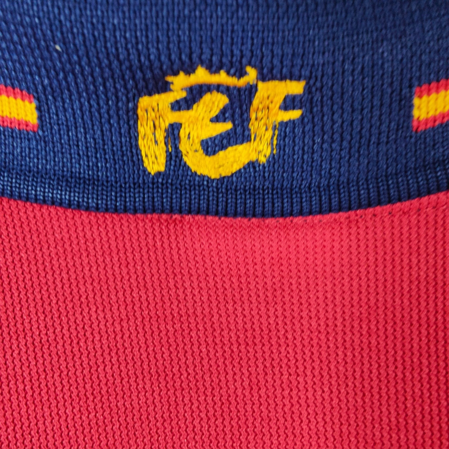 1999 - 02 Spain Home Shirt - 9/10 - (M) - Eternal Pitch