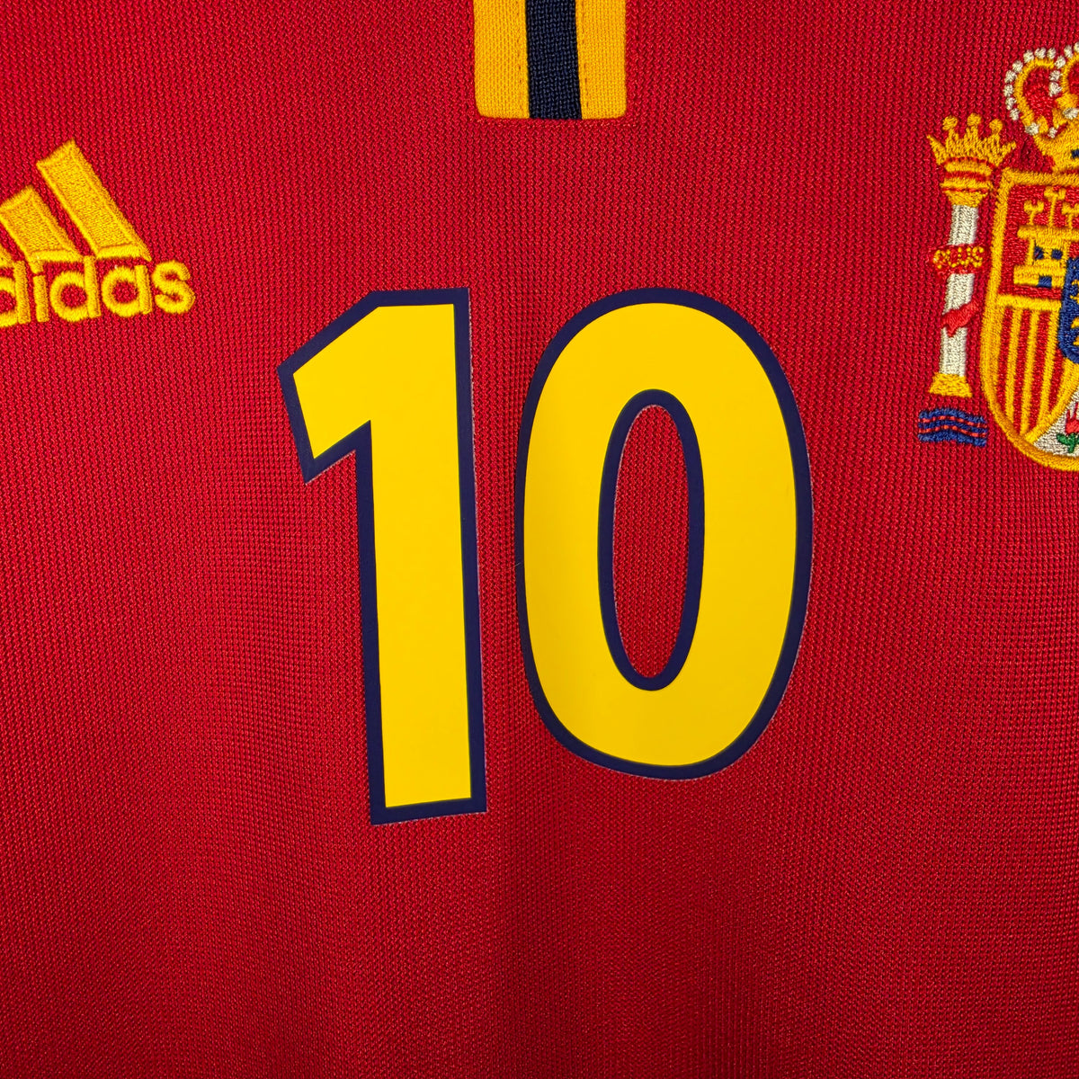 1999-02 Spain Home Shirt Raul 