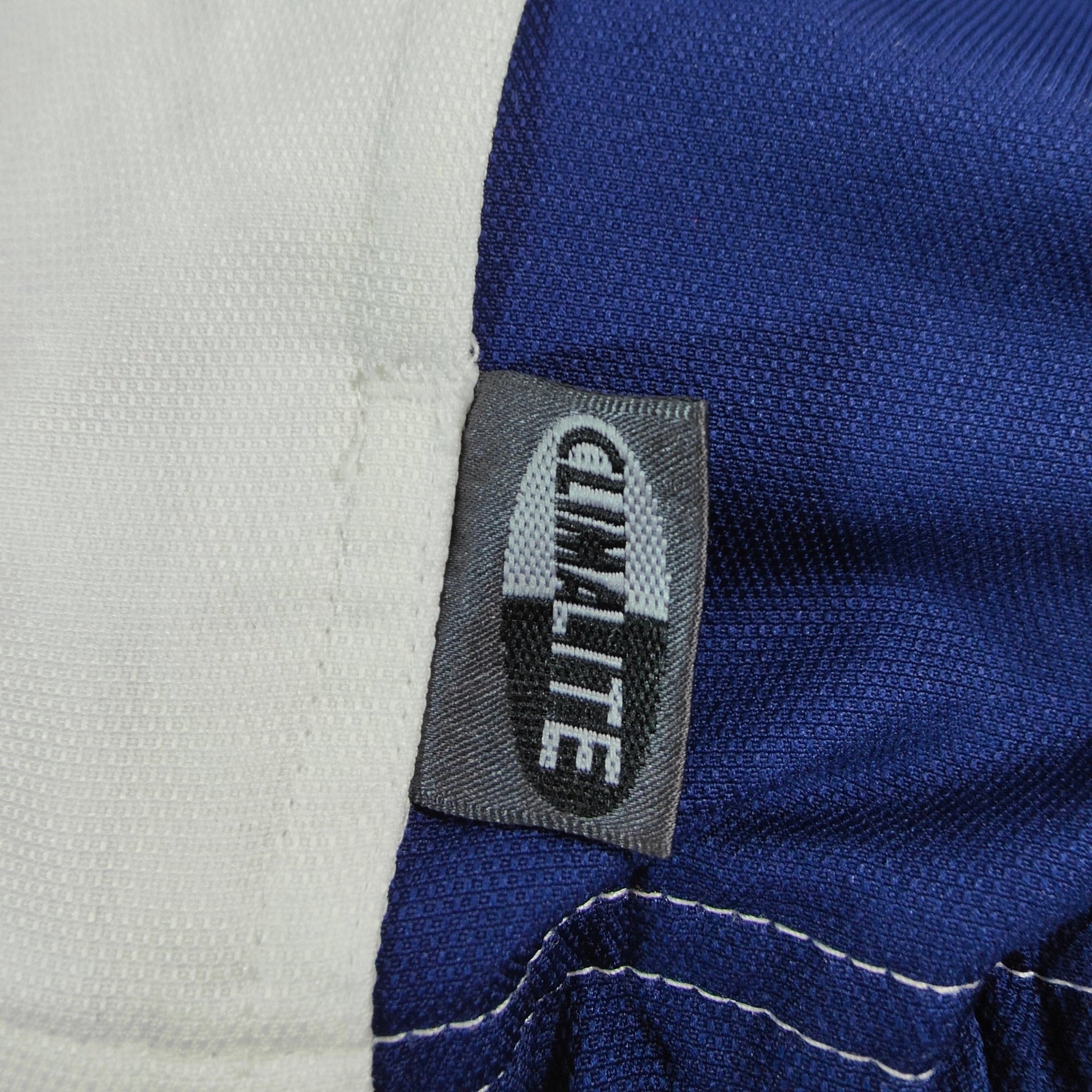 2000 - 01 France Vest - 8.5/10 - (M) - Eternal Pitch