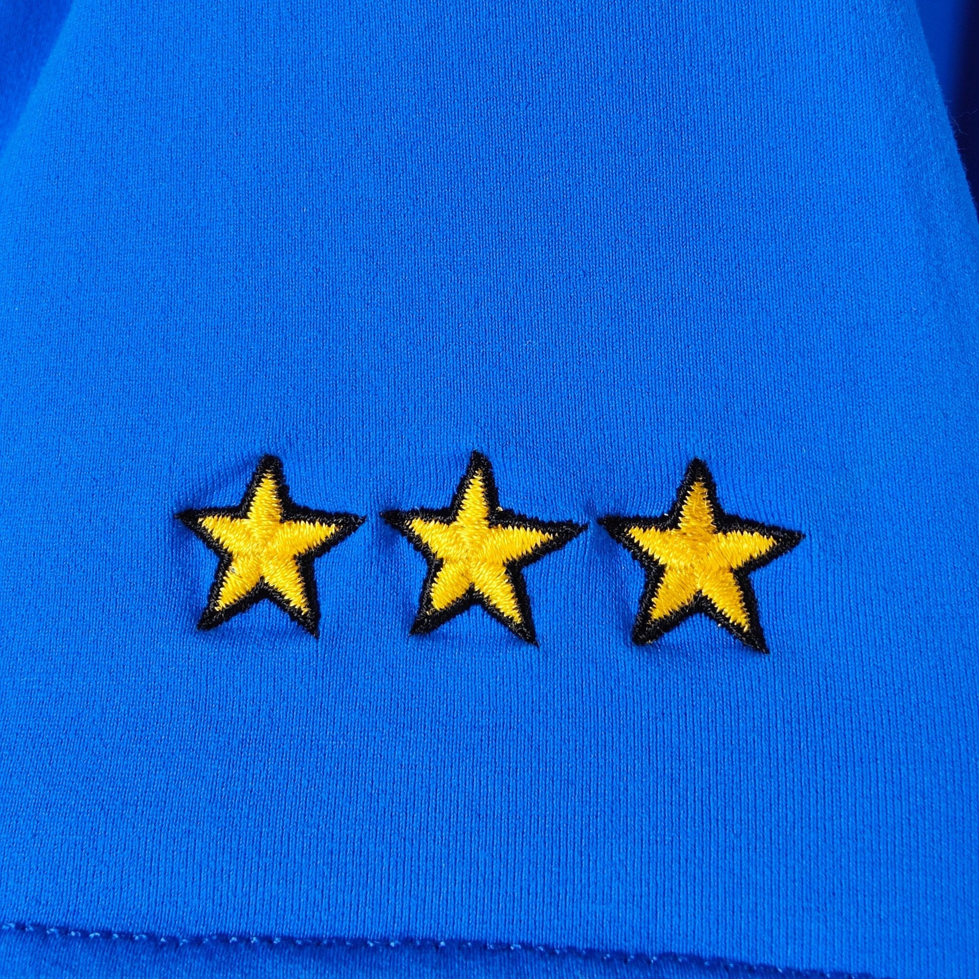 2000 - 01 Italy Home Shirt Totti 20 - 9.5/10 - (M but fit like S - XS) - Eternal Pitch