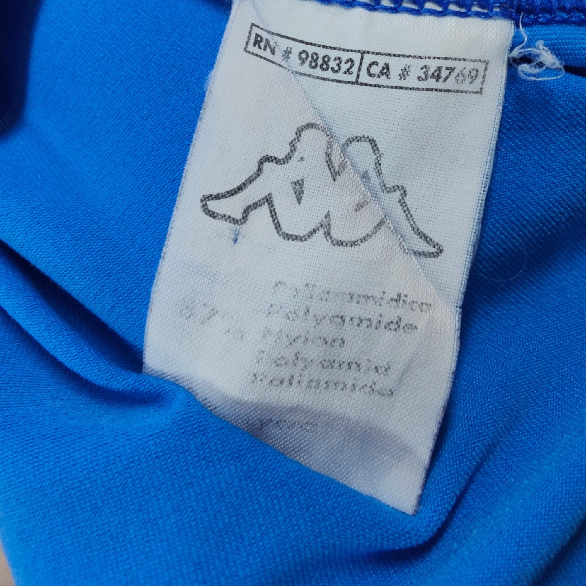 2000 - 01 Italy Home Shirt Totti 20 - 9.5/10 - (XL but fit like L - M) - Eternal Pitch