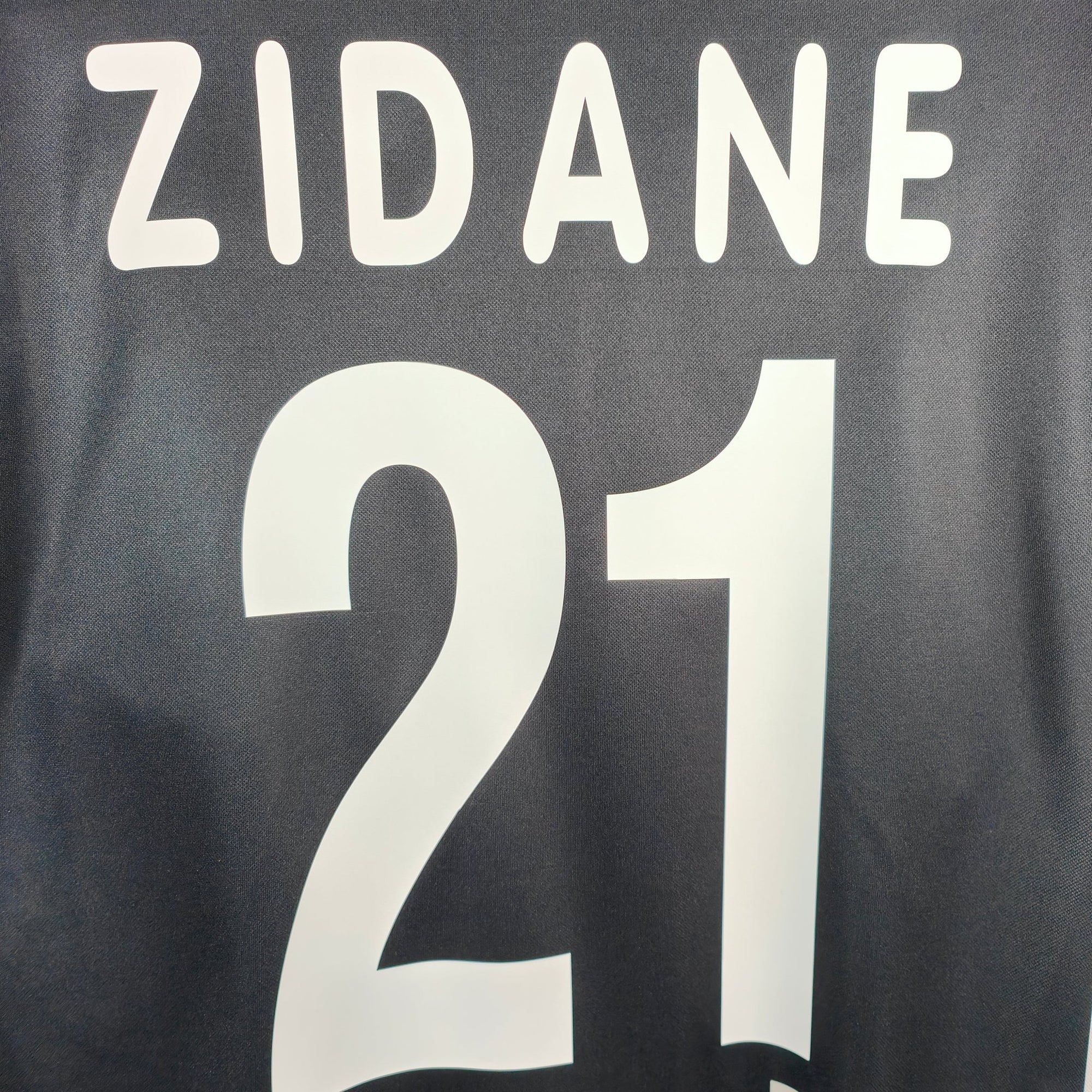 2000 - 01 Juventus Home Shirt Zidane 21 - 8/10 - (L) - Eternal Pitch