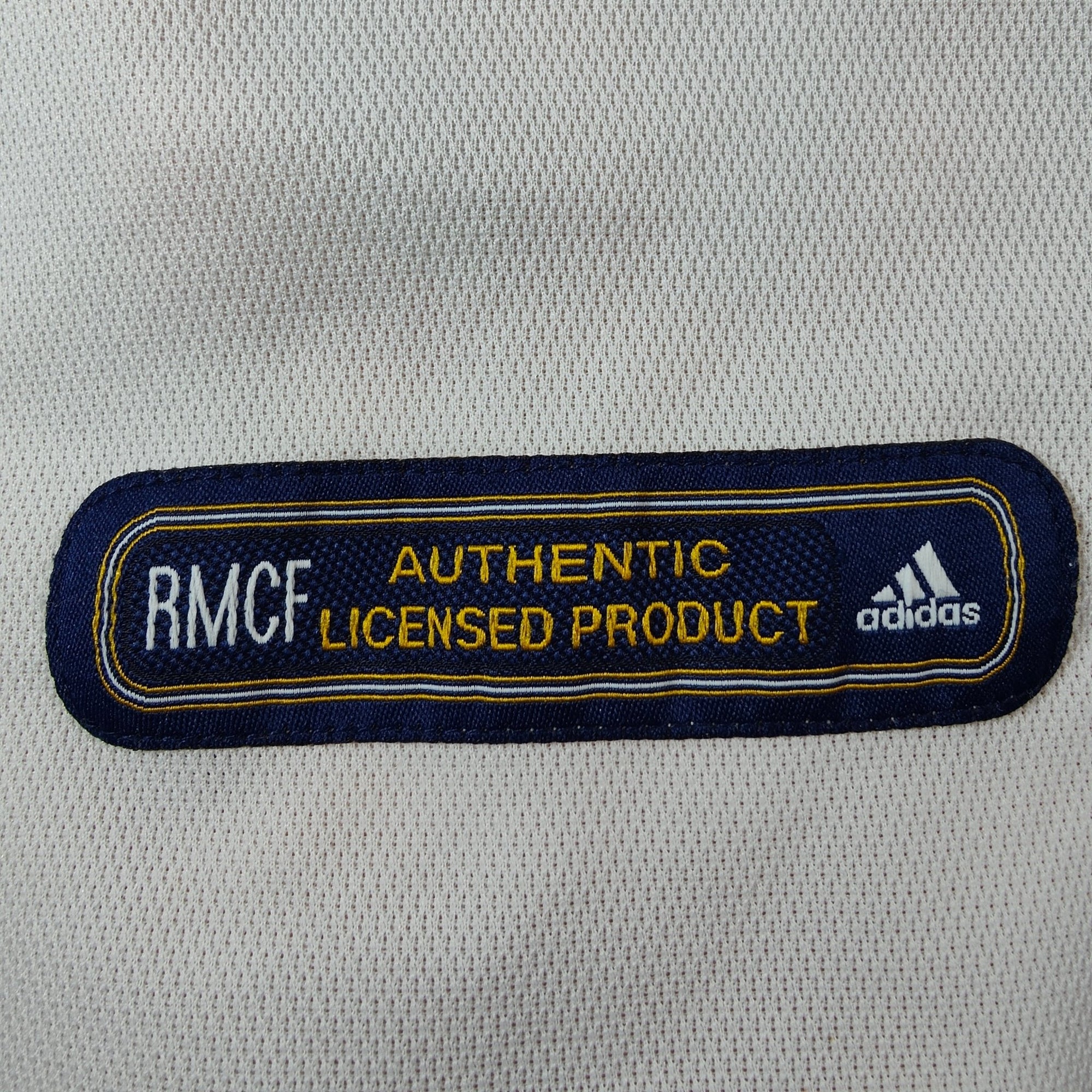 2000 - 01 Real Madrid Home Shirt Roberto Carlos 3 - 8.5/10 - (M) - Eternal Pitch