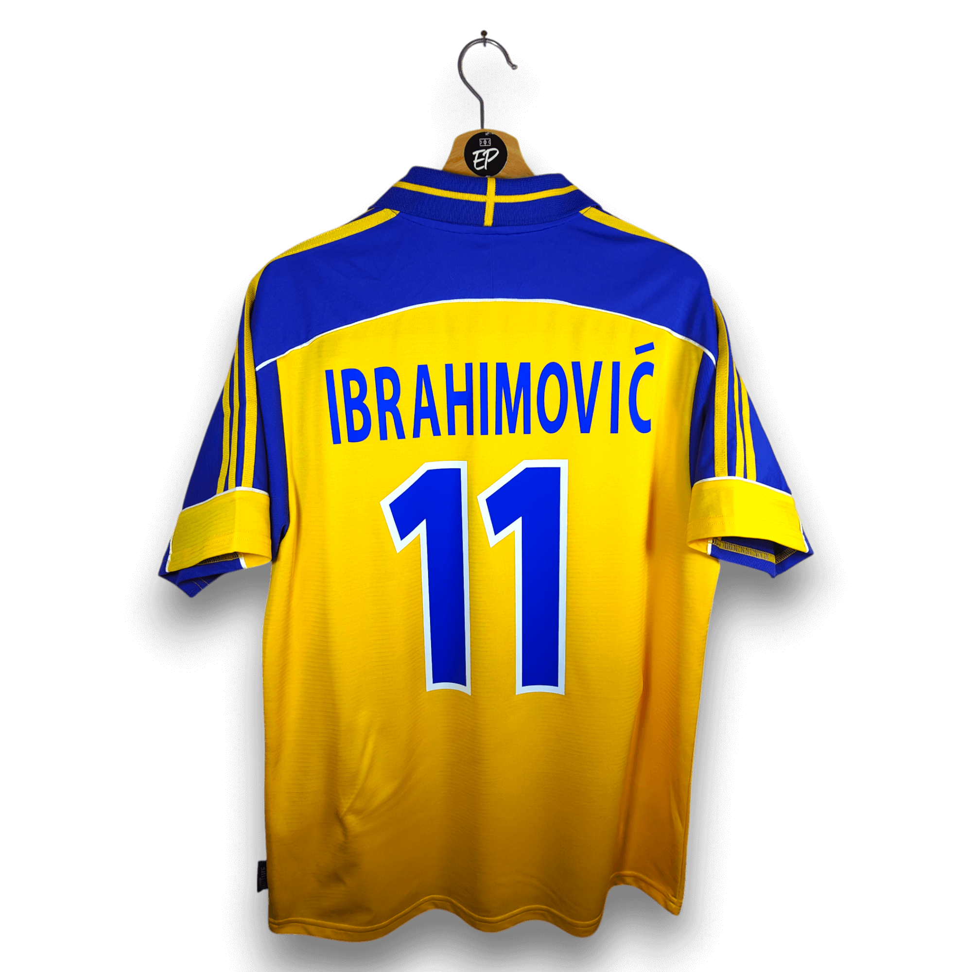 2000 - 02 Sweden Home Shirt Ibrahimovic 11 - 9/10 - (M) - Eternal Pitch