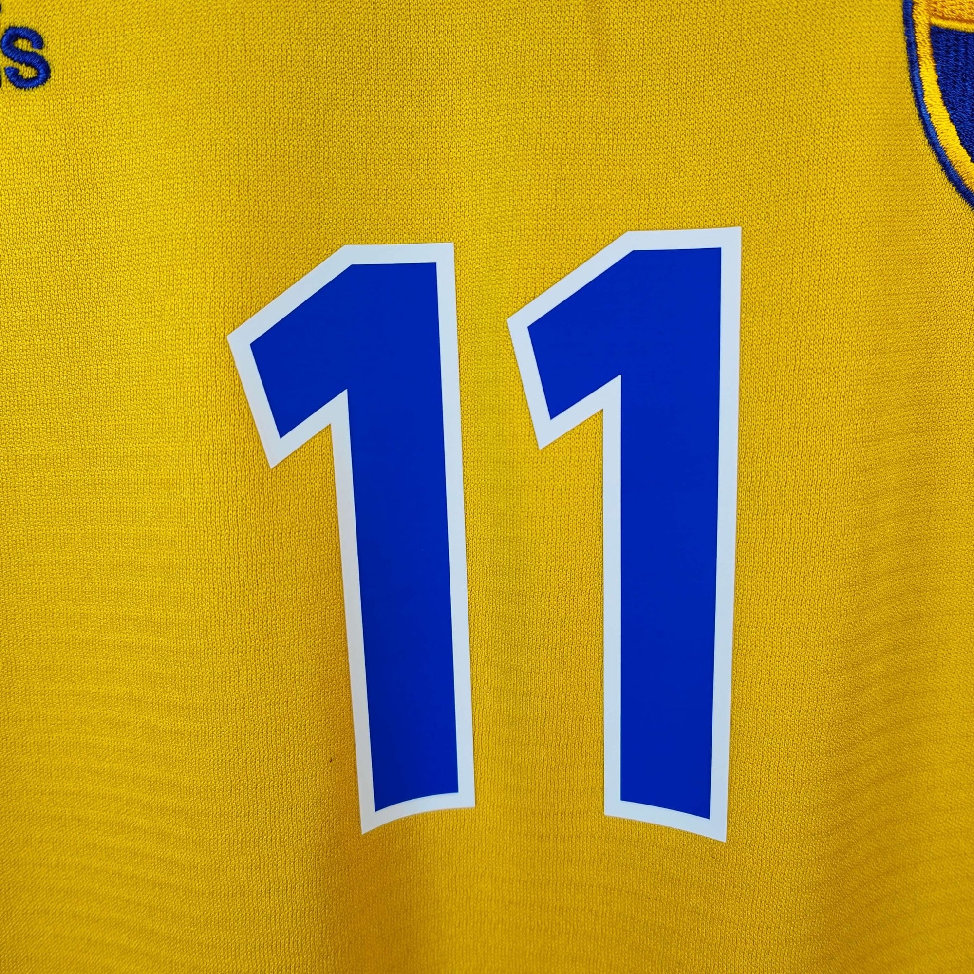 2000 - 02 Sweden Home Shirt Ibrahimovic 11 - 9/10 - (M) - Eternal Pitch