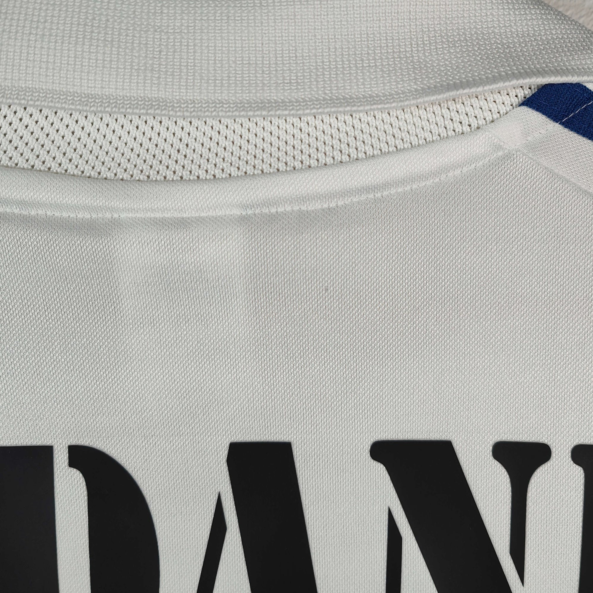 2001 - 02 Real Madrid Home Shirt Zidane 5 - 9/10 - (M) - Eternal Pitch