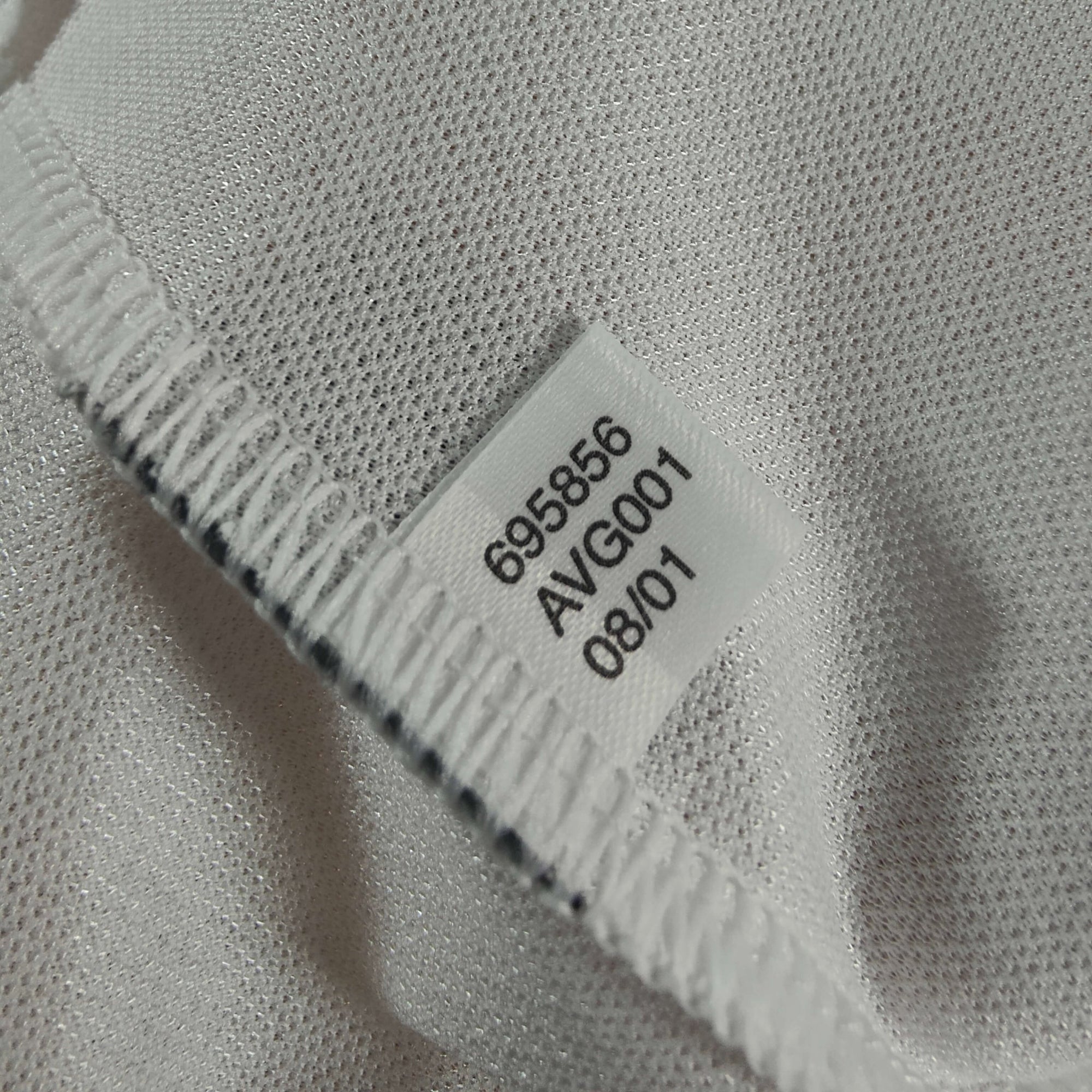 2001 - 02 Real Madrid Home Shirt Zidane 5 - 9/10 - (M) - Eternal Pitch