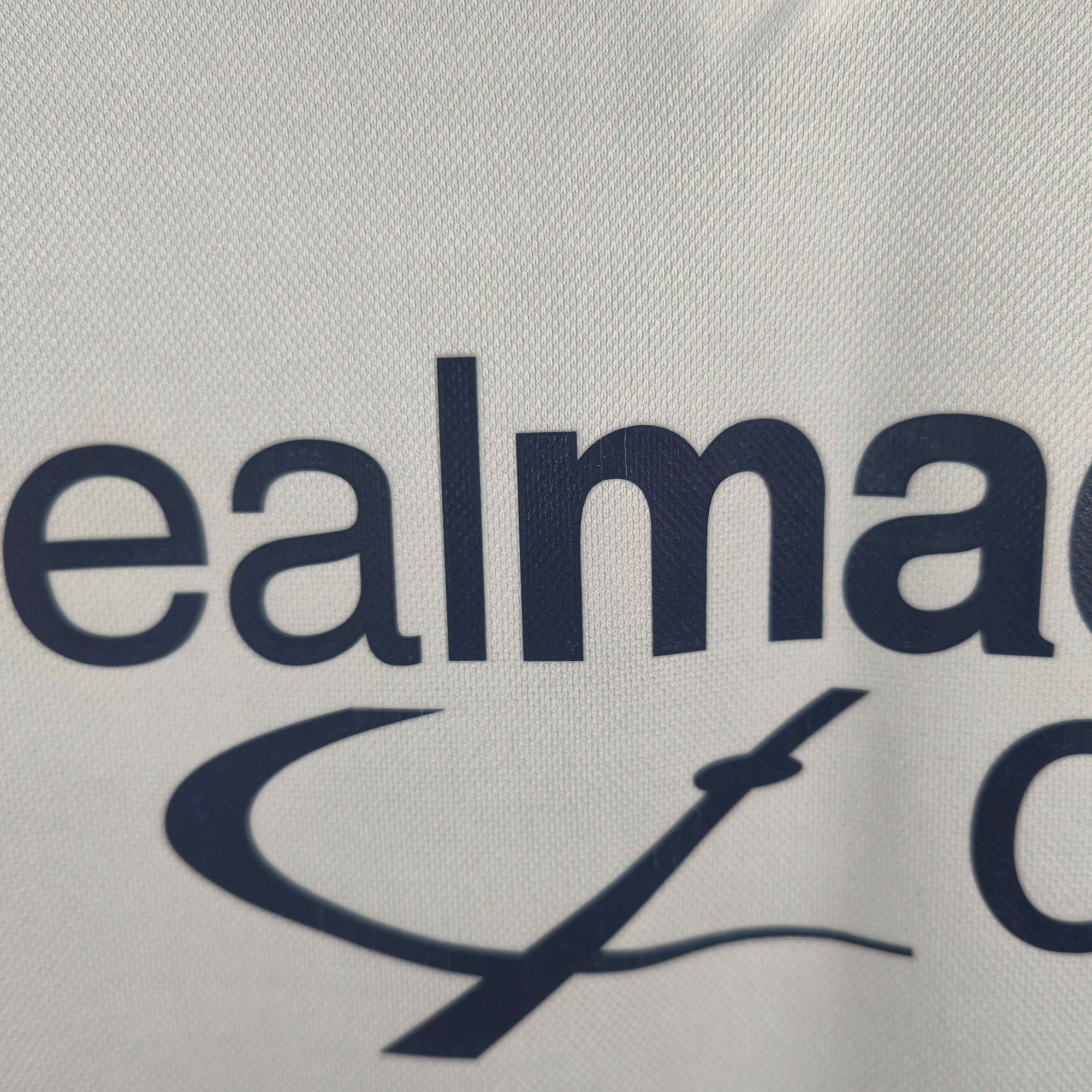 2001 - 02 Real Madrid Home Shirt Zidane 5 - 9/10 - (M) - Eternal Pitch