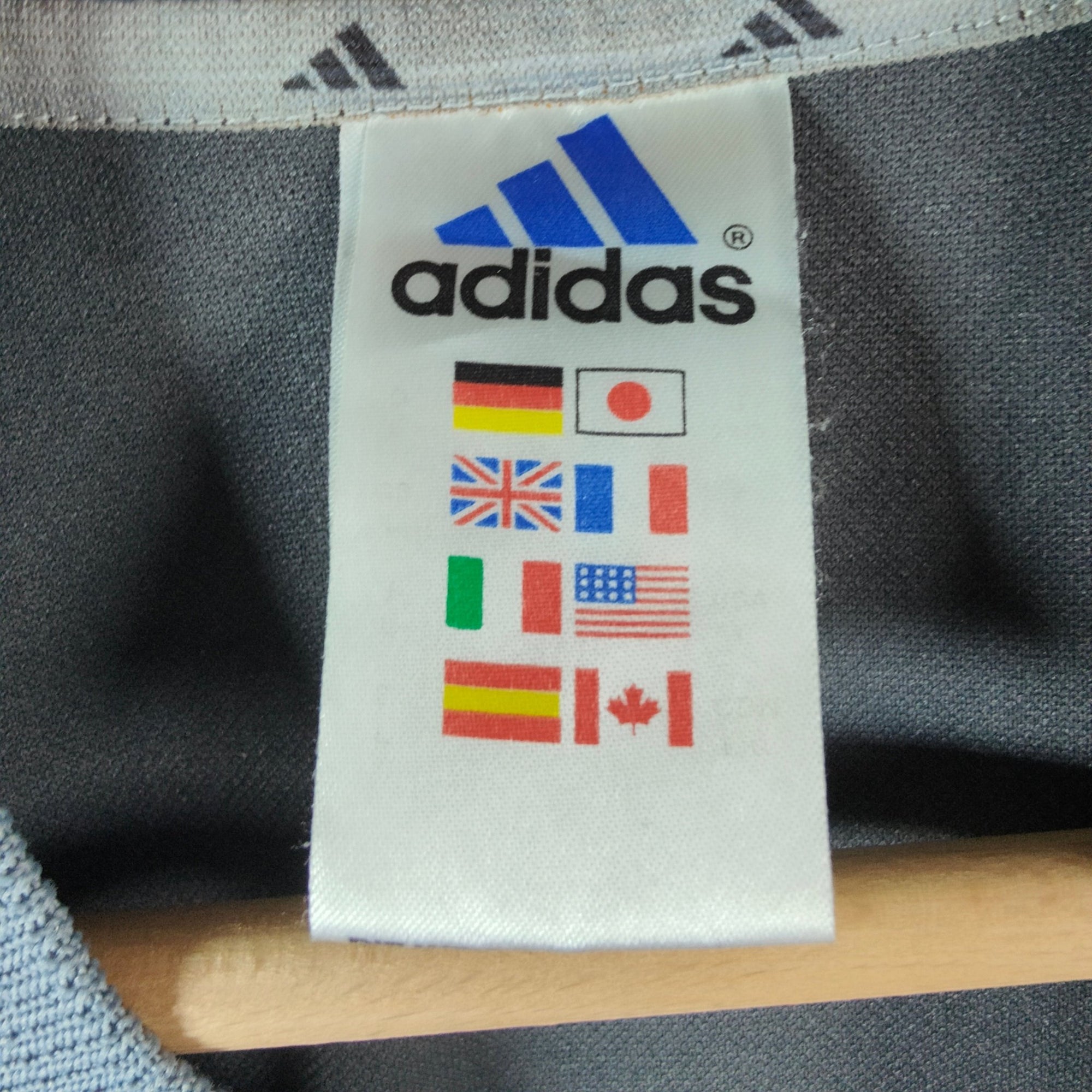 2001 - 02 Schalke 04 Away Shirt (L) - Eternal Pitch