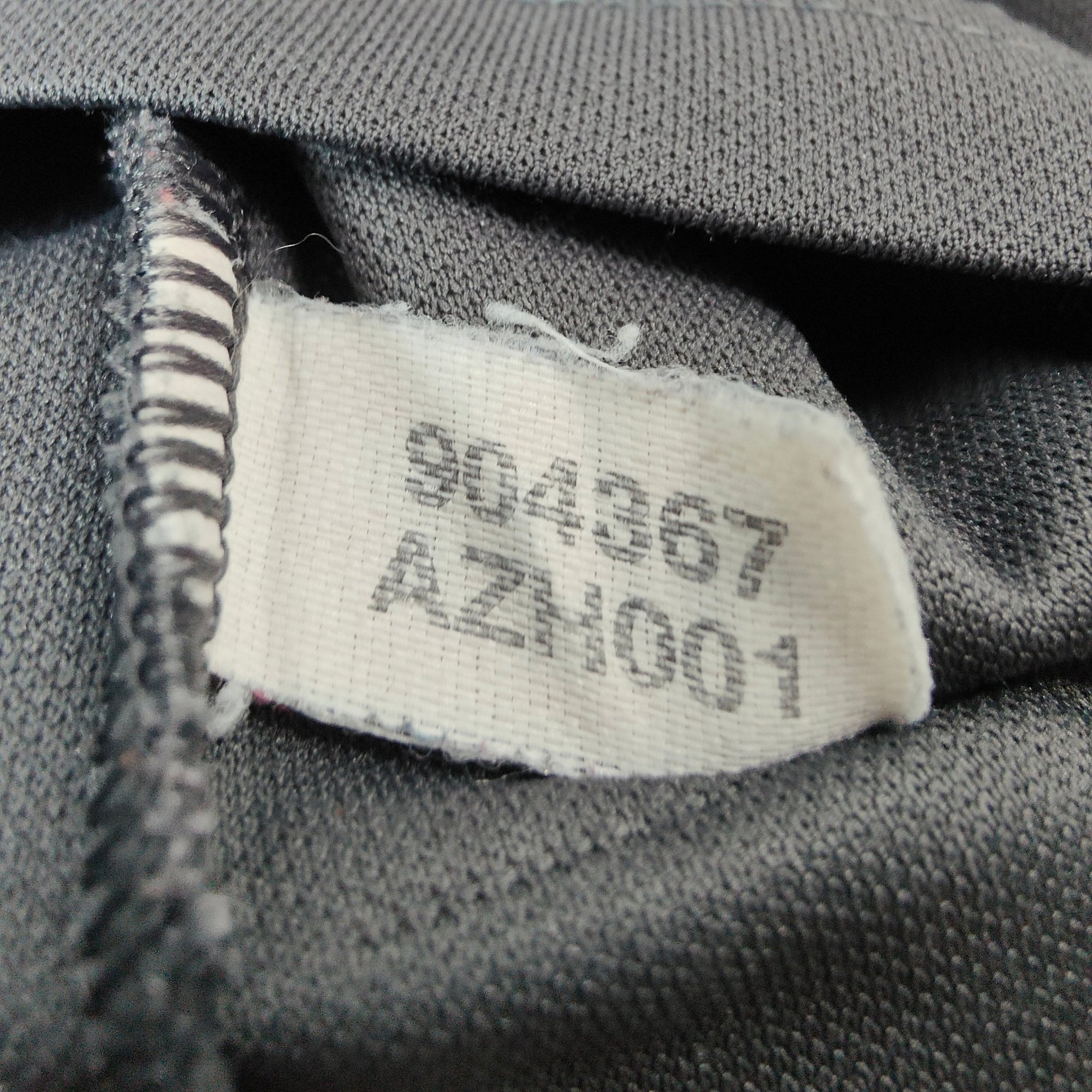 2001 - 02 Schalke 04 Away Shirt (L) - Eternal Pitch