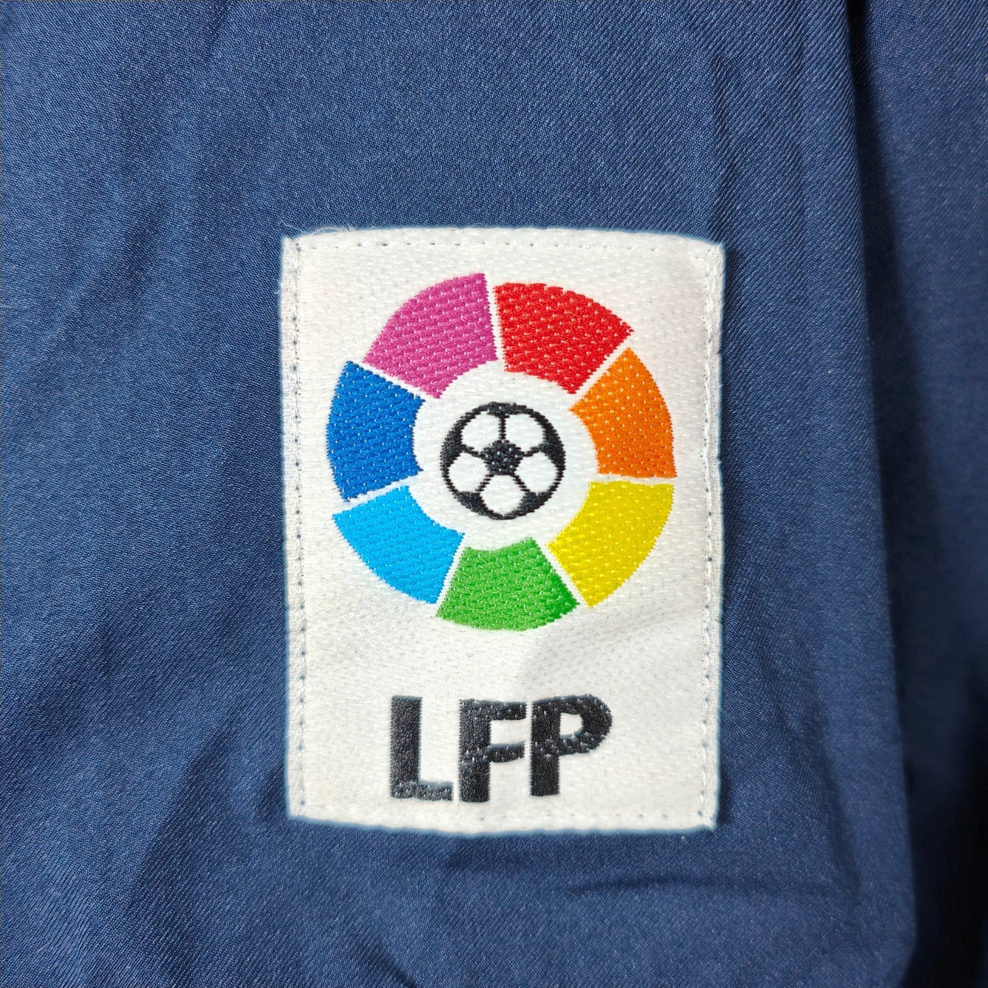 2002 - 03 FC Barcelona Away Shirt Iniesta 34 - 9/10 - (M) - Eternal Pitch