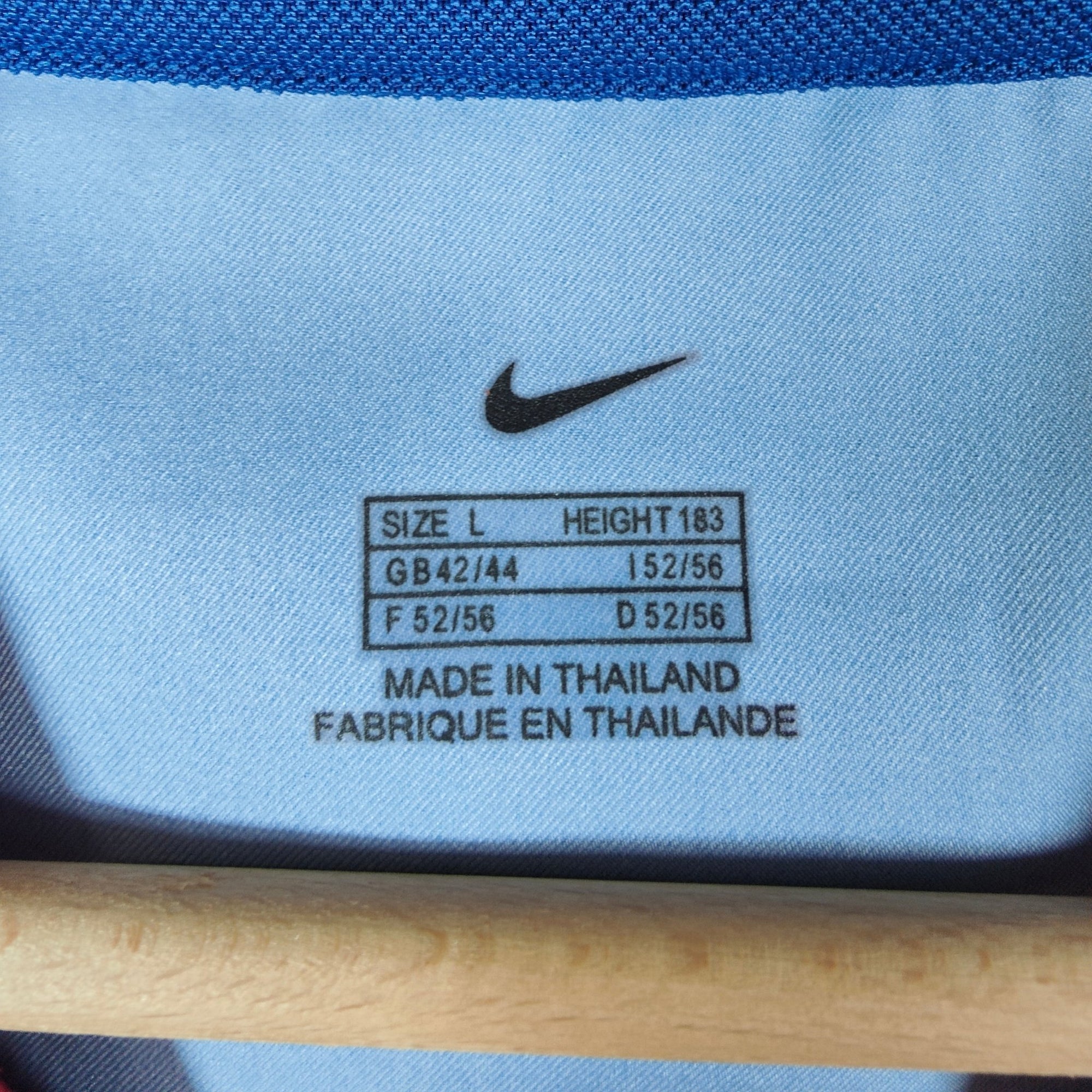 2002 - 03 FC Barcelona Home Shirt Iniesta 34 - 9/10 - (L) - Eternal Pitch