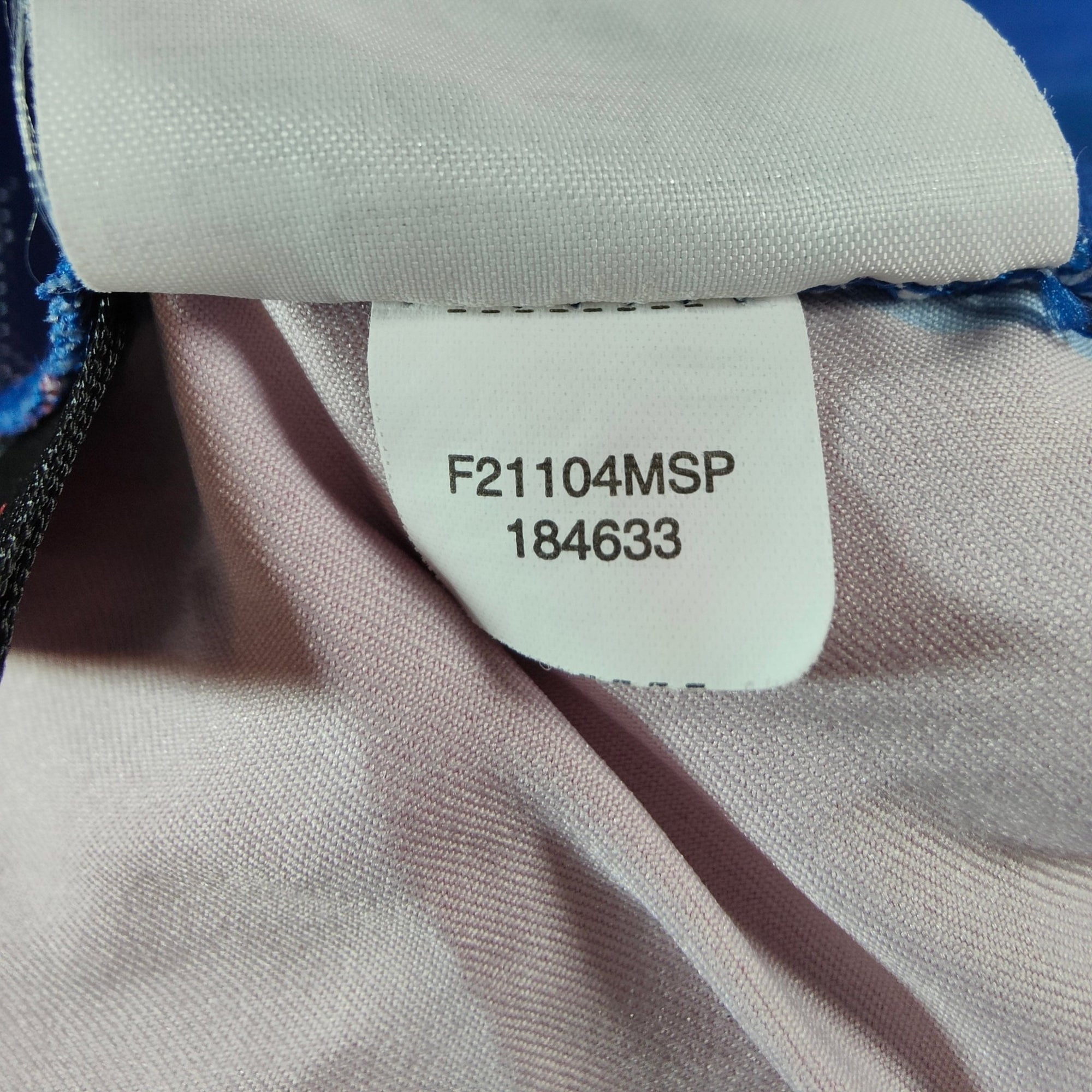 2002 - 03 FC Barcelona Home Shirt Iniesta 34 - 9/10 - (XL) - Eternal Pitch