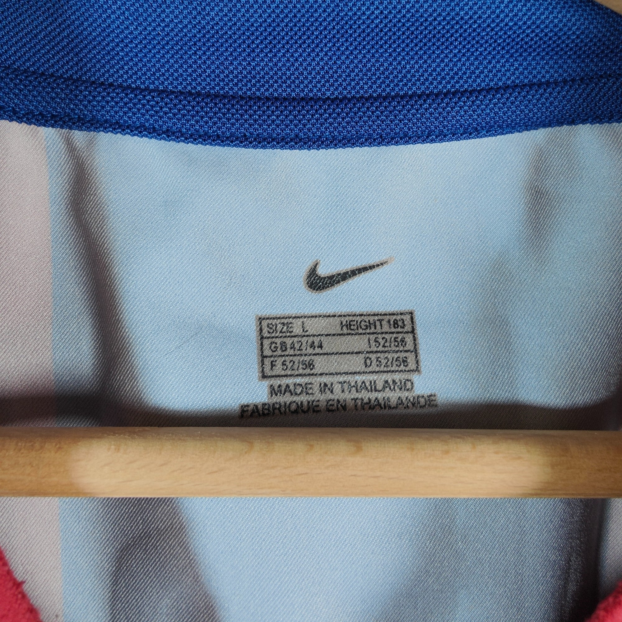 2002 - 03 FC Barcelona Home Shirt Iniesta 34 (L) - Eternal Pitch