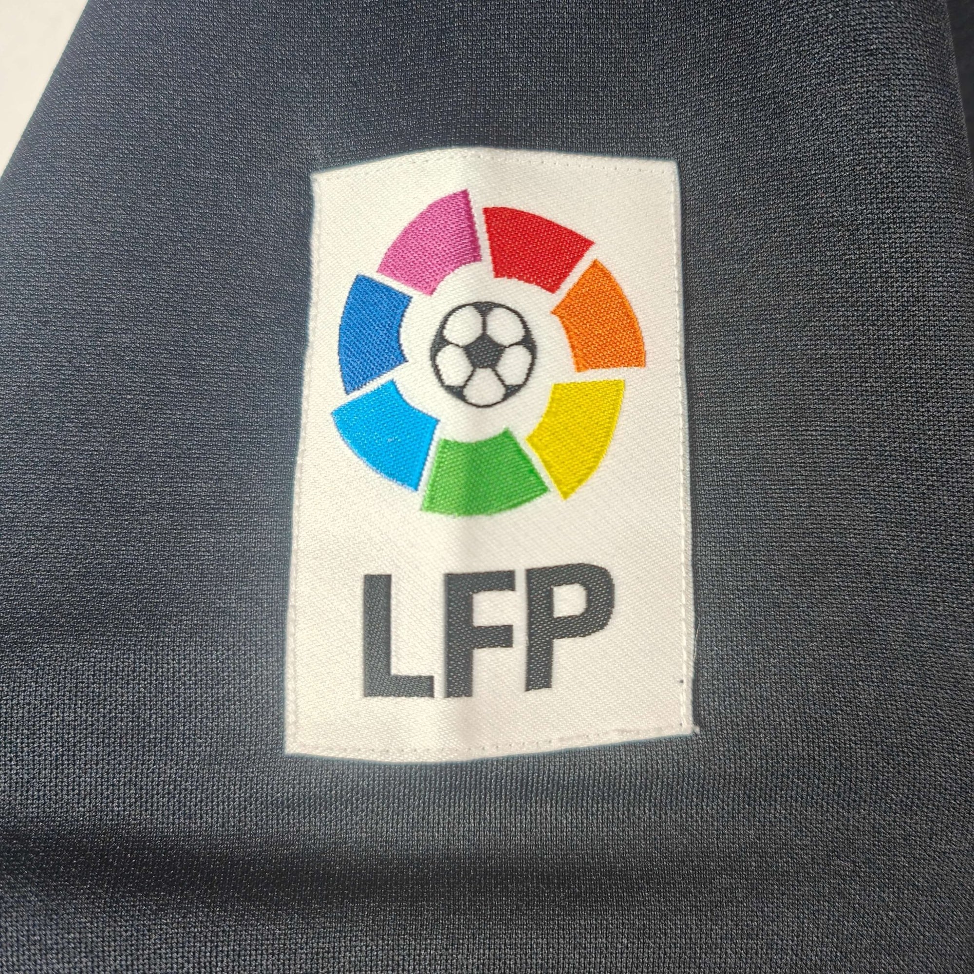 2002 - 03 Real Madrid Away Shirt Zidane 5 - 9.5/10 - (S) - Eternal Pitch