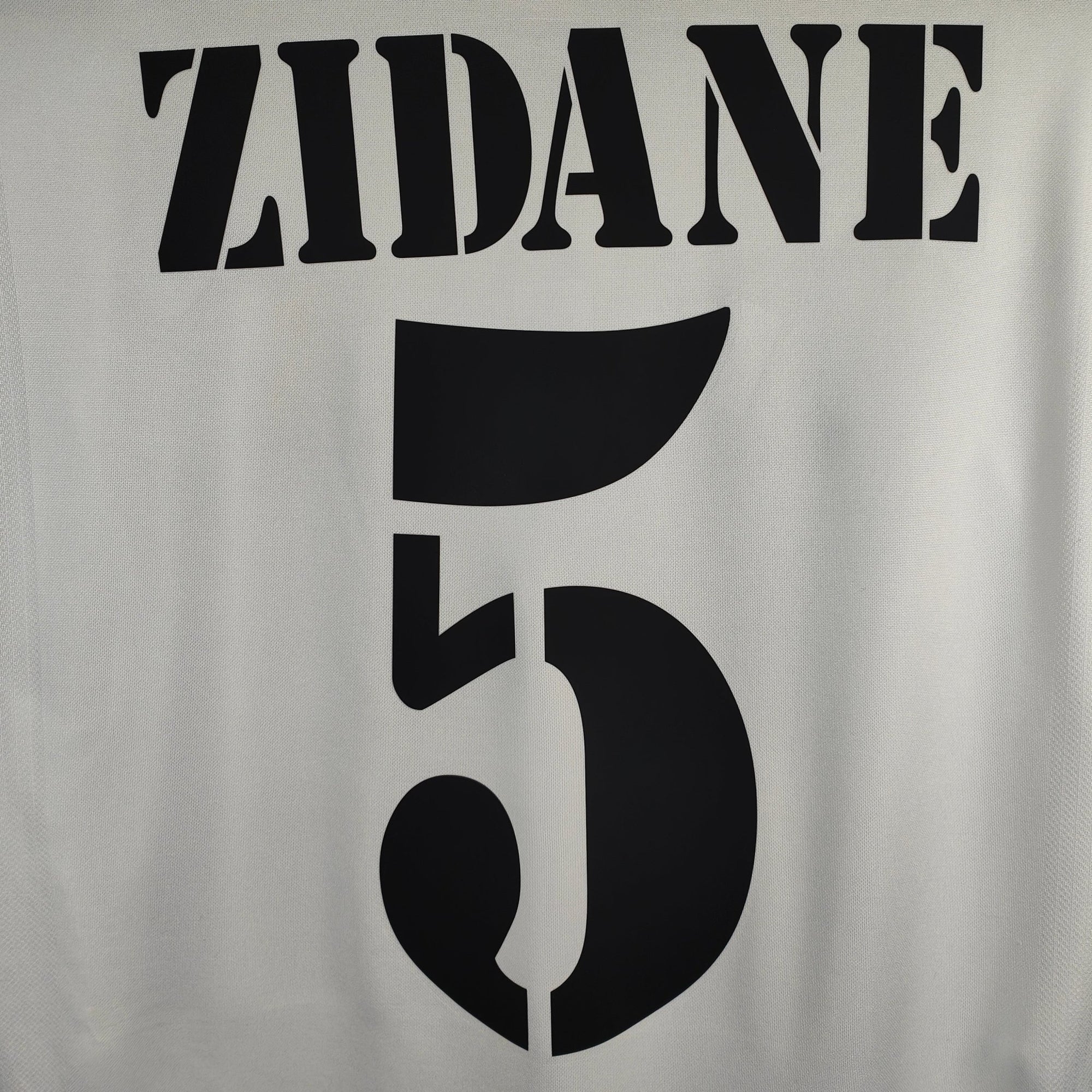 2002 - 03 Real Madrid Home Shirt Zidane 5 - 9.5/10 - (M) - Eternal Pitch