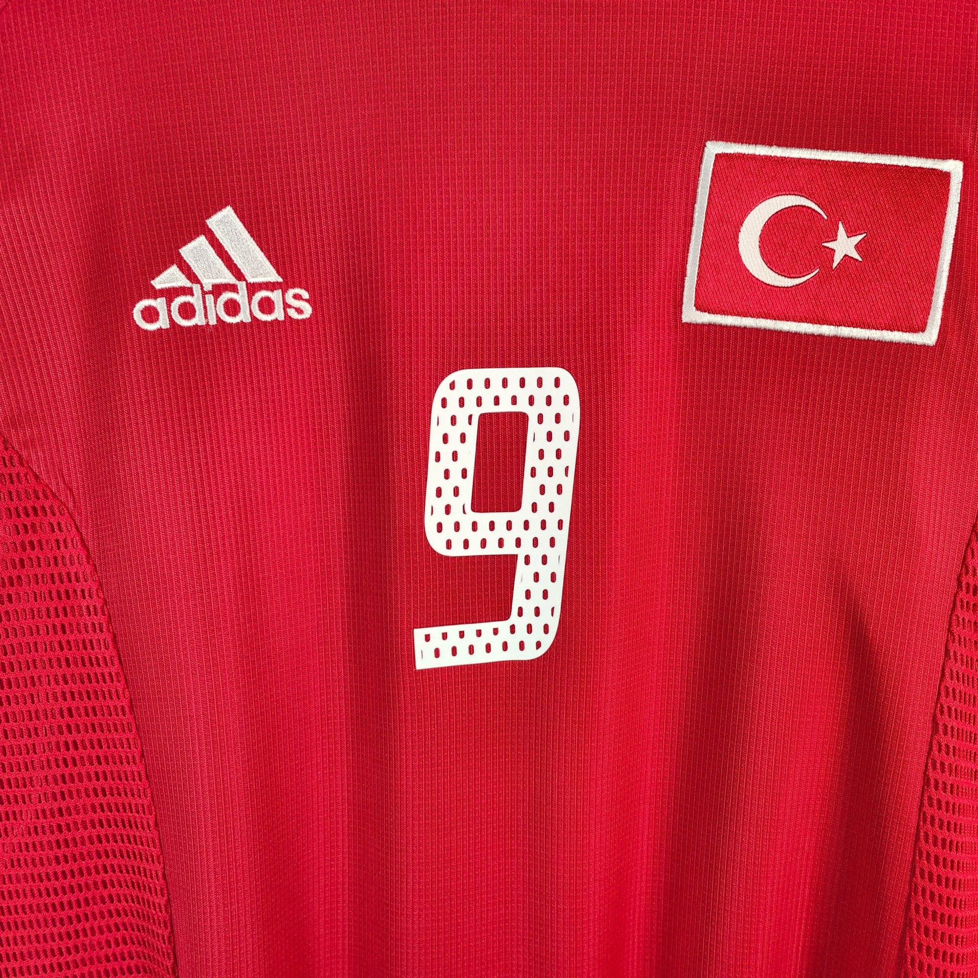 2002 - 03 Turkey Home Shirt Hakan Sukur 9 - 9.5/10 - (L) - Eternal Pitch