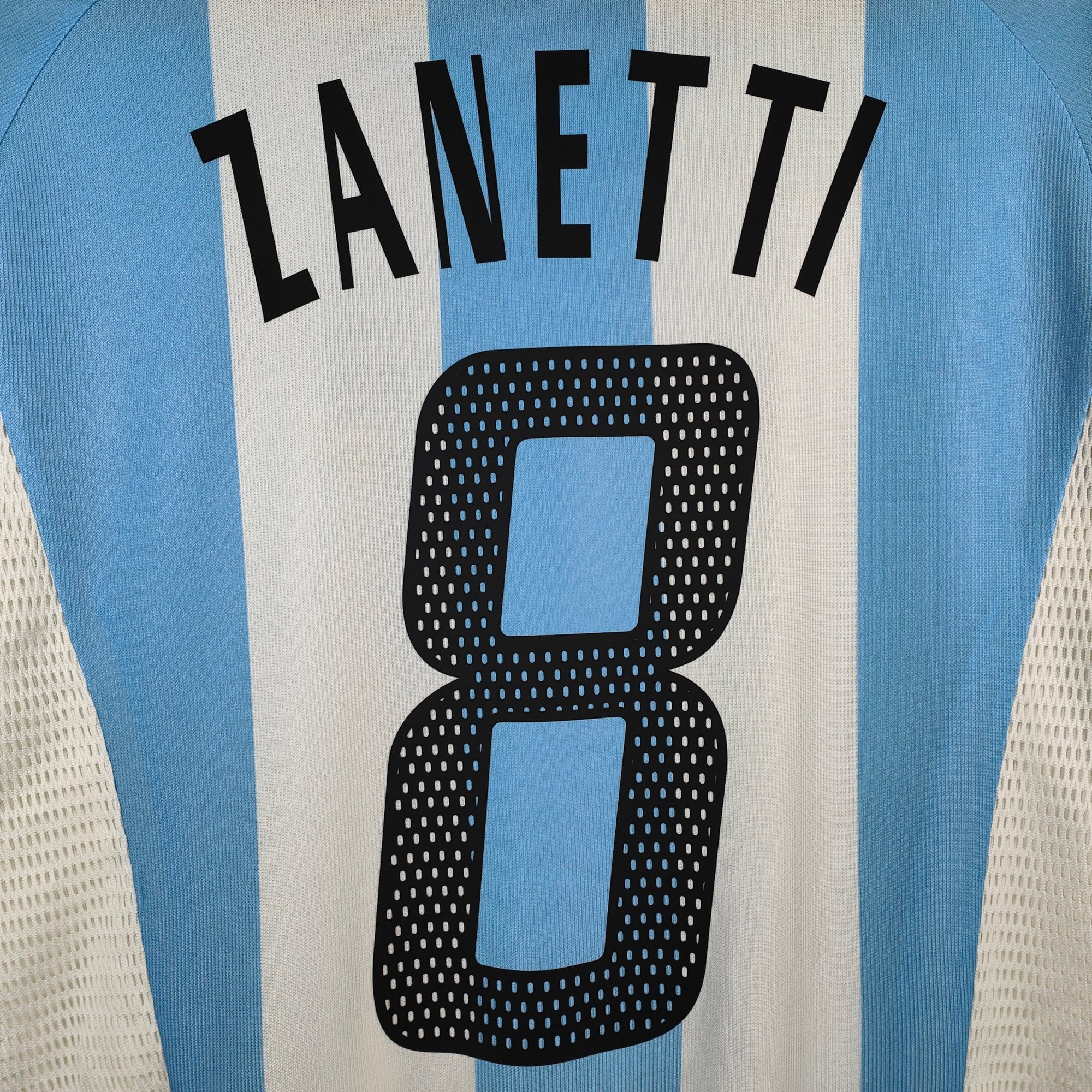 2002 - 04 Argentina Home Shirt Zanetti 8 - 9.5/10 - (M) - Eternal Pitch