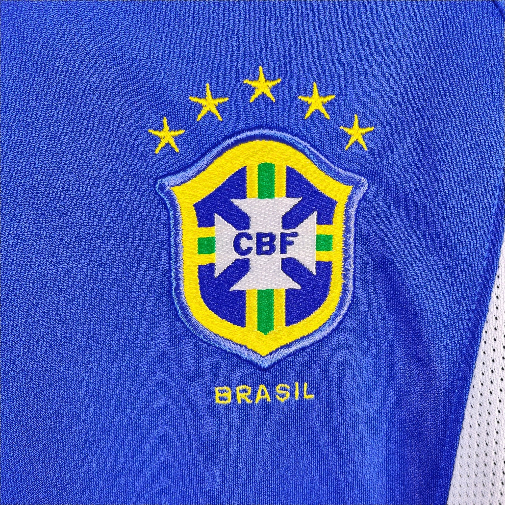 2002 - 04 Brazil Away Shirt Ronaldinho 11 - 9/10 - (M) - Eternal Pitch