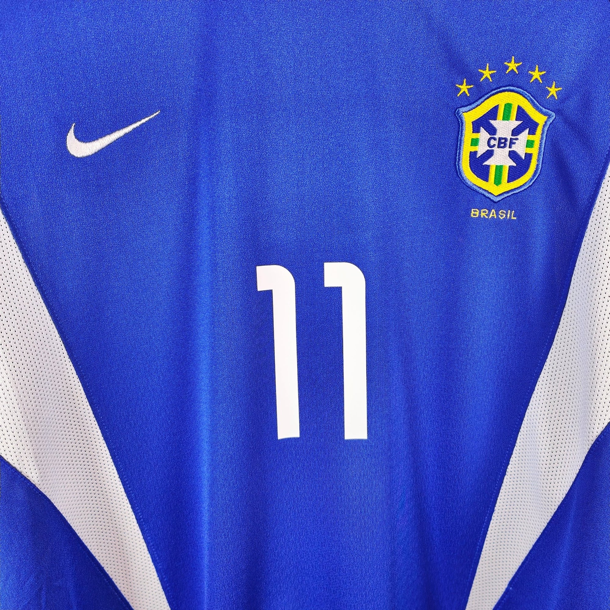 2002 - 04 Brazil Away Shirt Ronaldinho 11 - 9/10 - (M) - Eternal Pitch