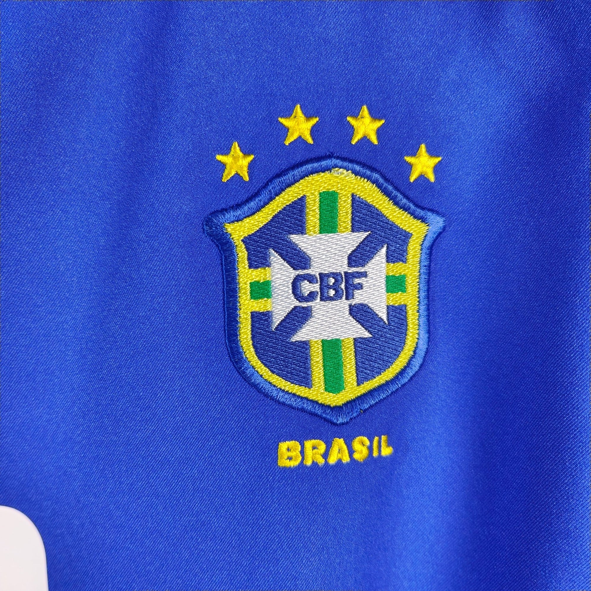 2002 - 04 Brazil Away Shirt Ronaldinho 11 - 9.5/10 - (L) - Eternal Pitch
