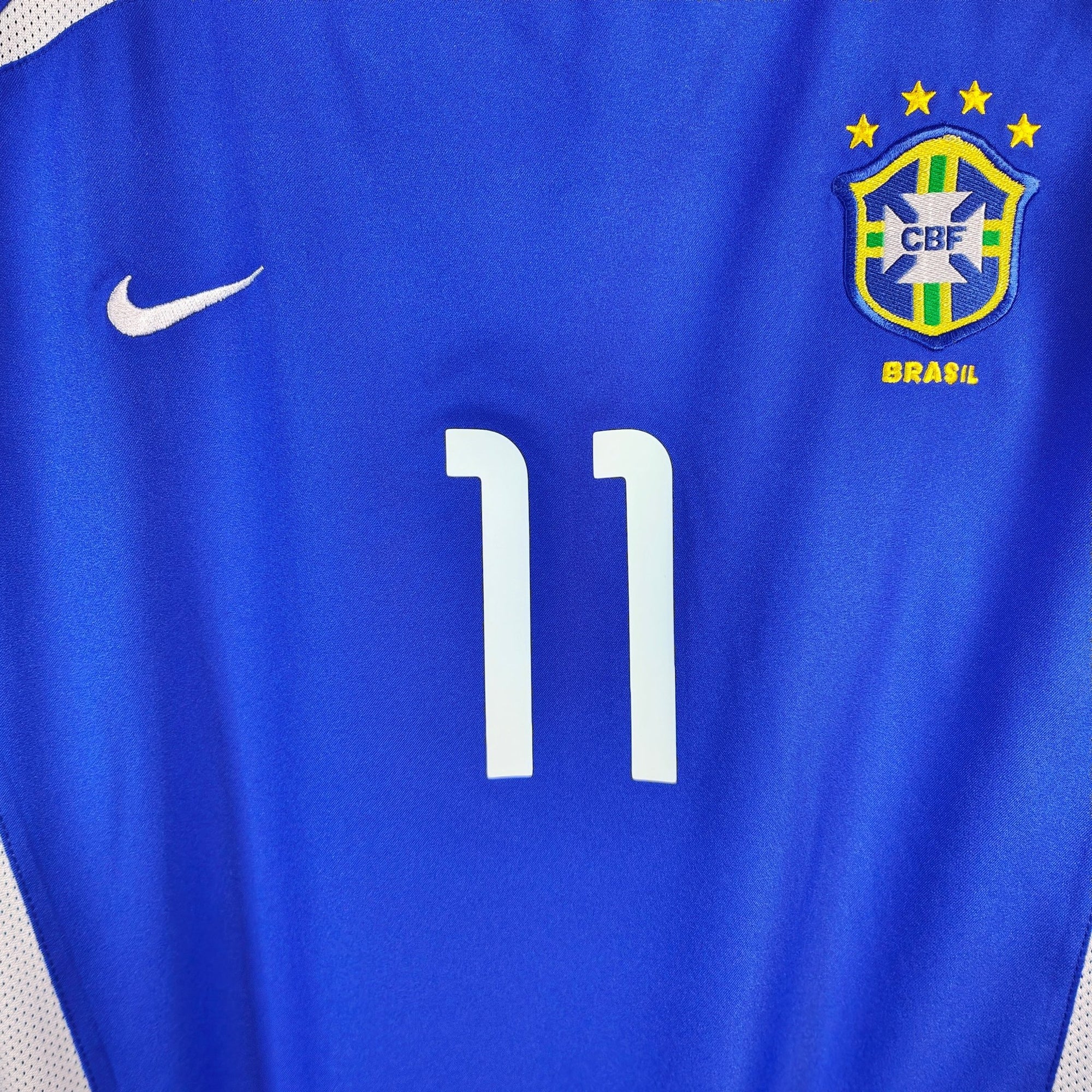 2002 - 04 Brazil Away Shirt Ronaldinho 11 - 9.5/10 - (L) - Eternal Pitch