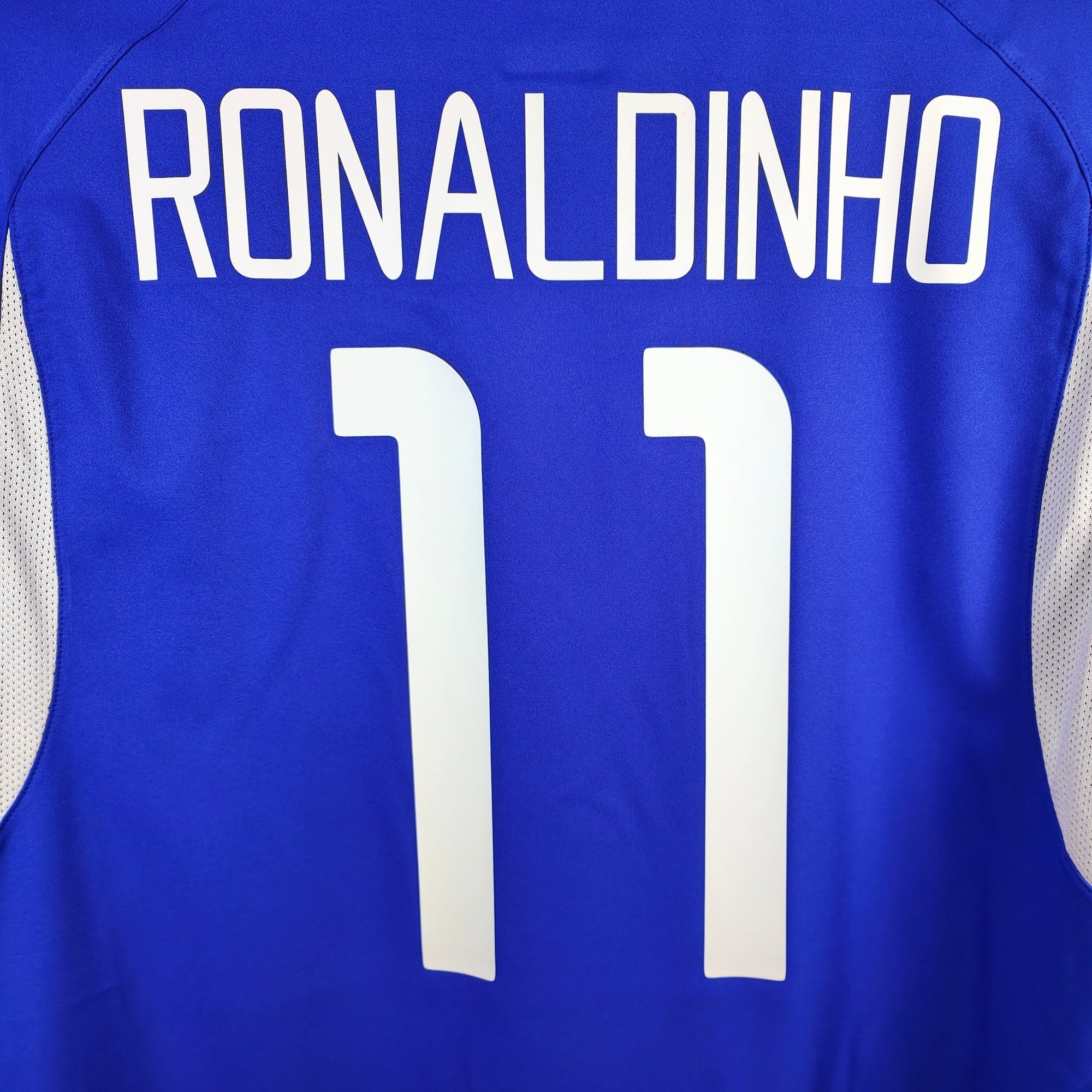 2002 - 04 Brazil Away Shirt Ronaldinho 11 - 9.5/10 - (L) - Eternal Pitch