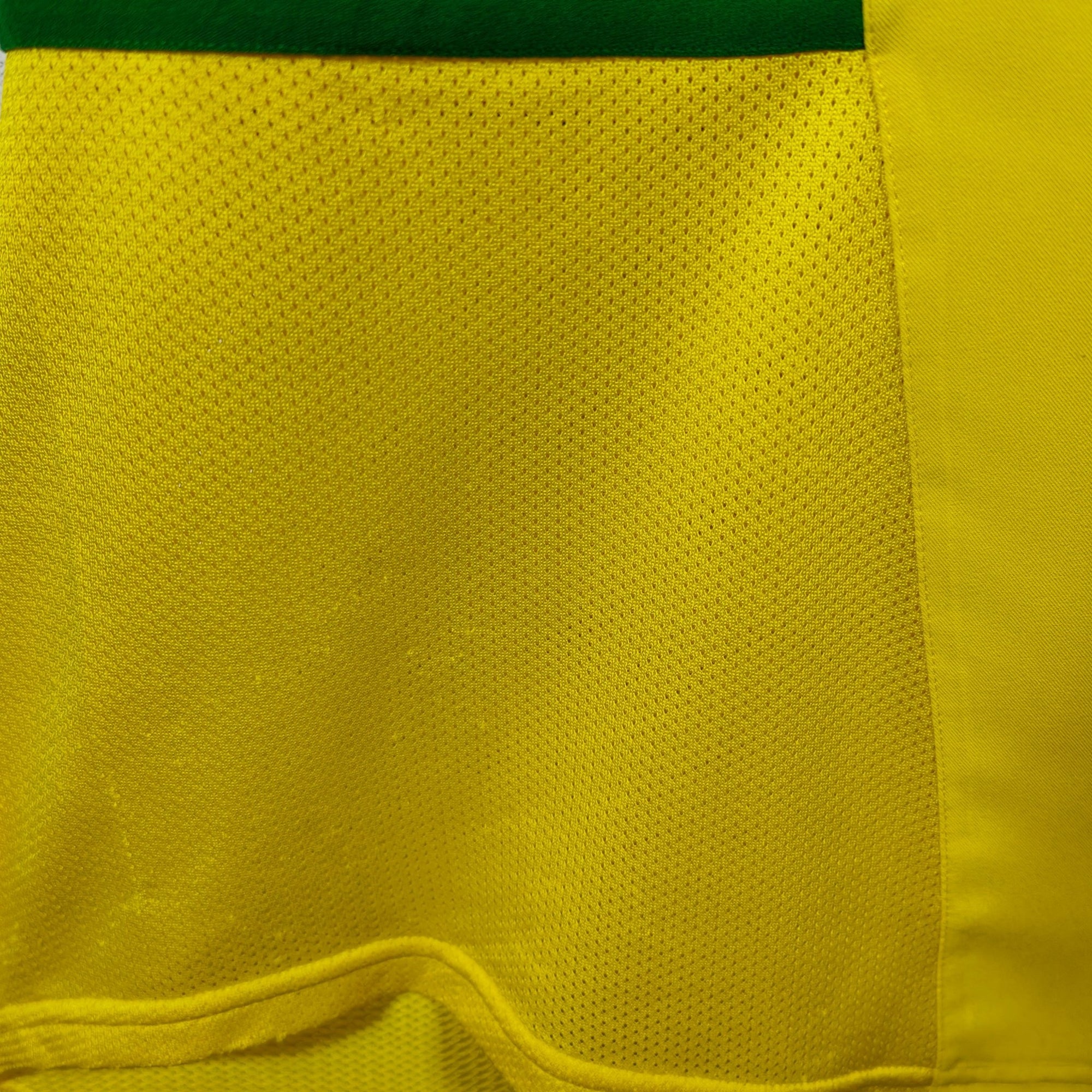 2002 - 04 Brazil Home Shirt Roberto Carlos 6 - 8.5/10 - (XL) - Eternal Pitch