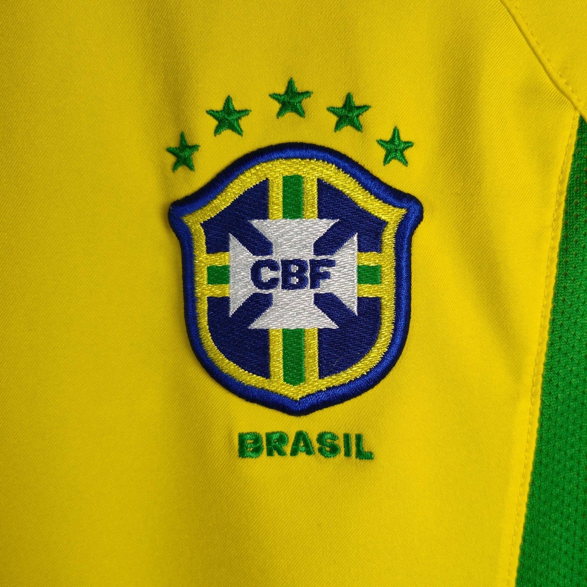 2002 - 04 Brazil Home Shirt Ronaldo 9 - 8/10 - (M) - Eternal Pitch