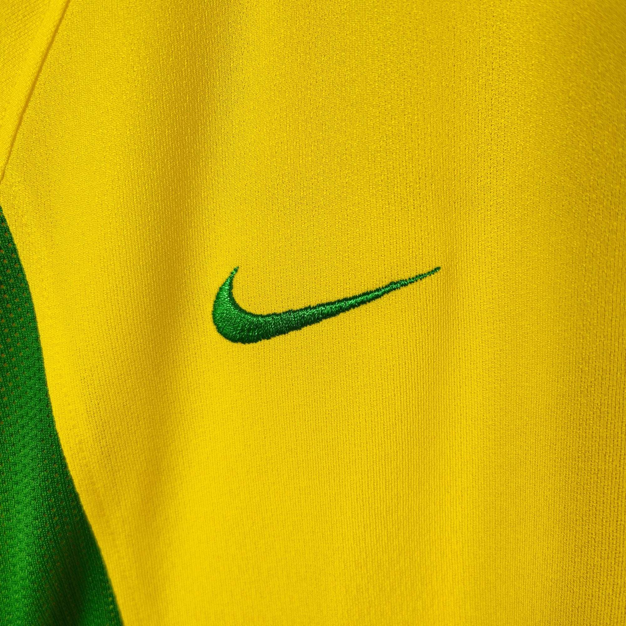 2002 - 04 Brazil Home Shirt Ronaldo 9 - 9/10 - (M) - Eternal Pitch